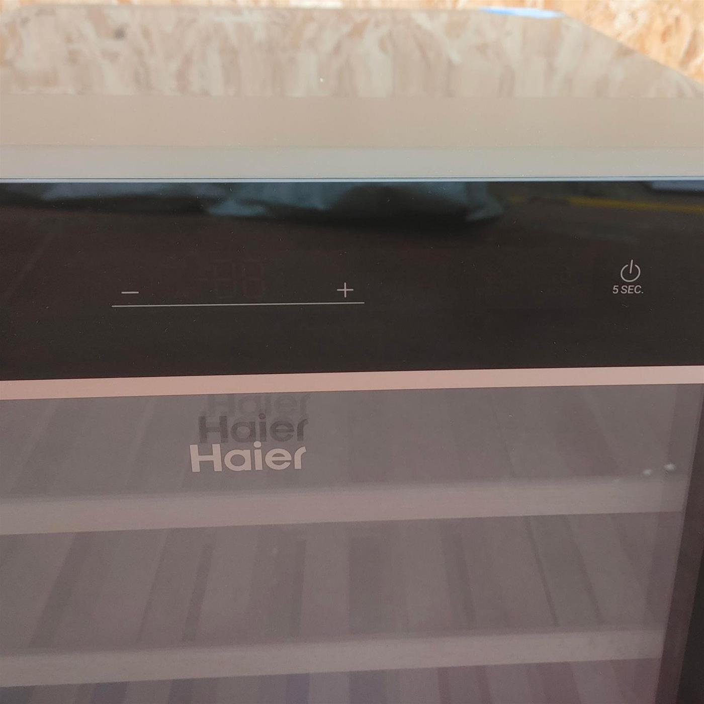 Haier Wine Bank 50 Serie 5 HWS49GA Cantinetta frigo con compressore Libera installazione Nero 49 bottiglia(e)