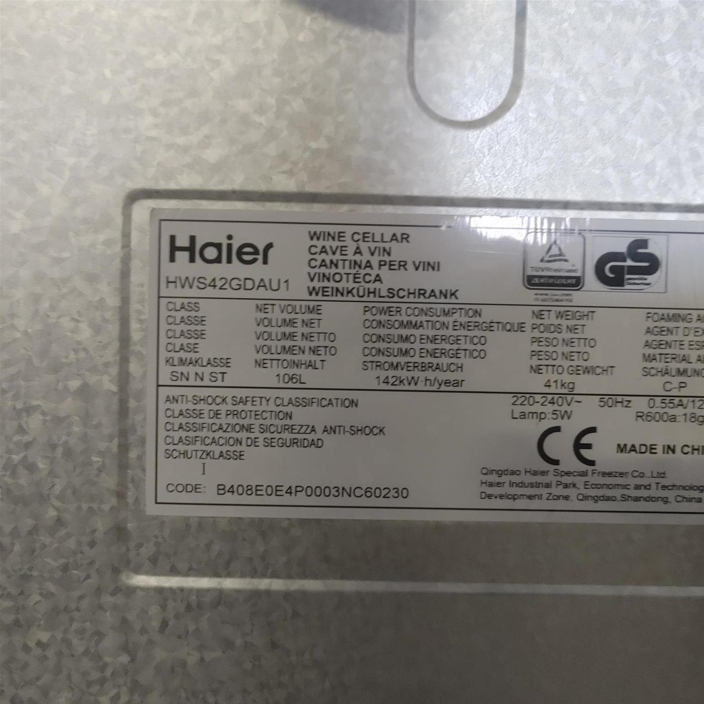 Haier Wine Bank 50 Serie 7 HWS42GDAU1 Frigorifero per vino a compressore Libera installazione Nero 42 bottiglia/e