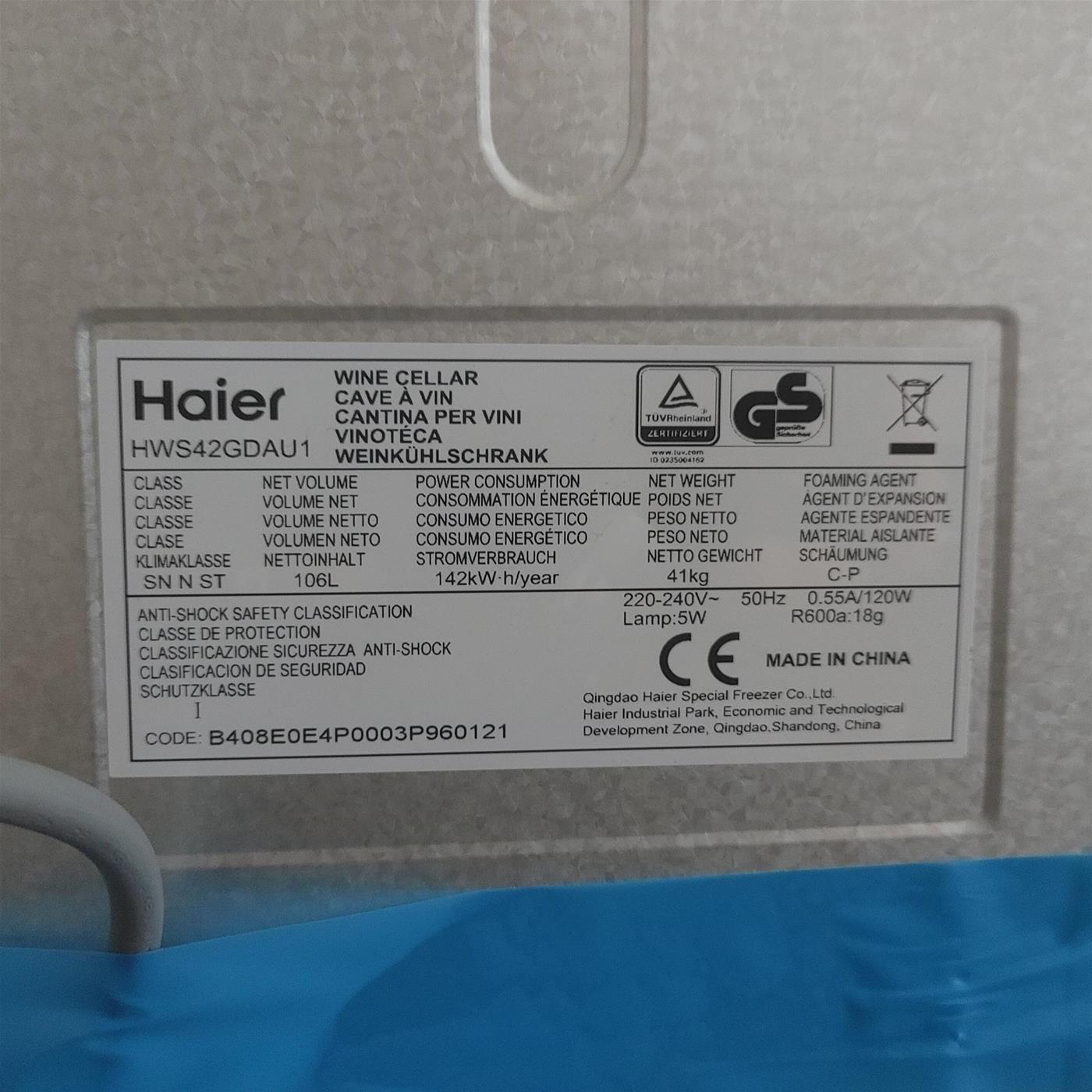 Haier Wine Bank 50 Serie 7 HWS42GDAU1 Frigorifero per vino a compressore Libera installazione Nero 42 bottiglia/e