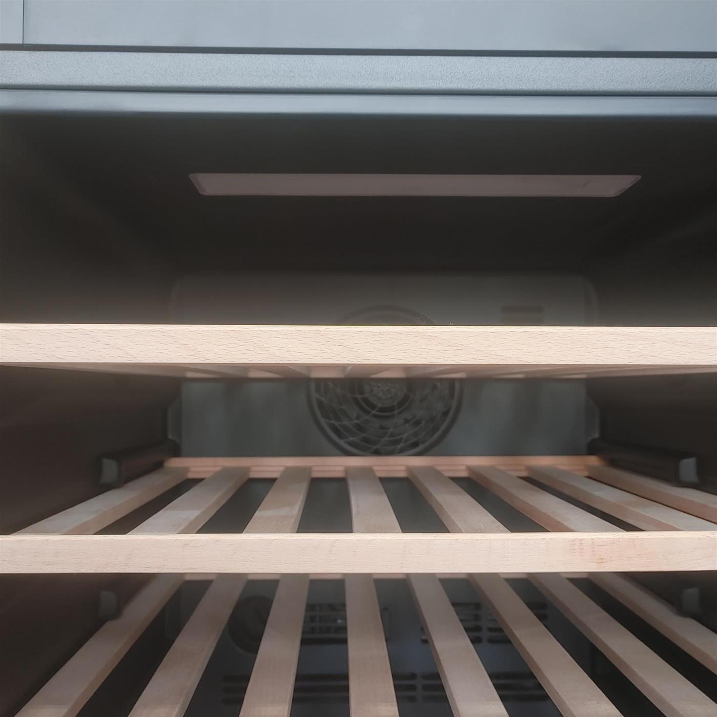 Haier Wine Bank 50 Serie 5 HWS79GDG Frigorifero per vino a compressore Libera installazione Nero 79 bottiglia/e