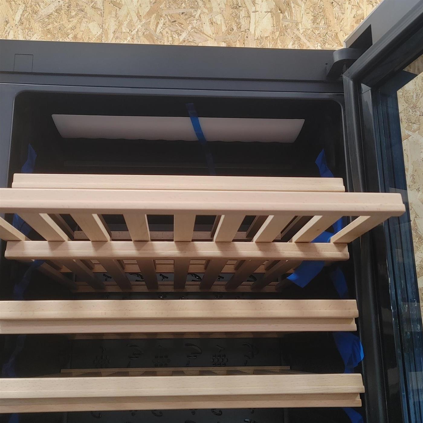 Haier Wine Bank 60 Serie 3 WS171GA Cantinetta frigo con compressore Libera installazione Nero 166 bottiglia(e)21 bottiglia(e)