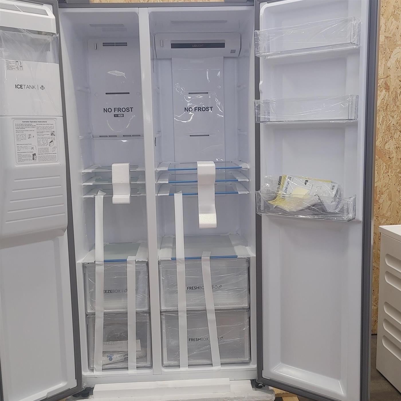 Haier SBS 90 Serie 3 HSR3918FIMP frigorifero side by side Libera installazione 515 LF Grigio