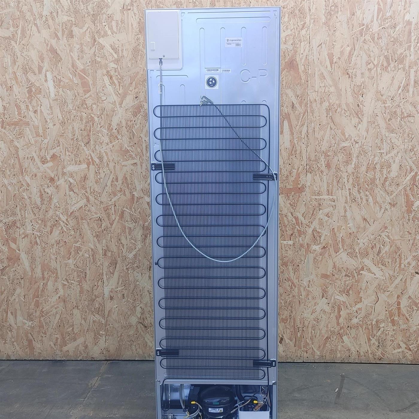 Hoover H-FRIDGE 700 HOCE7620CX Libera installazione 377 L C Alluminio