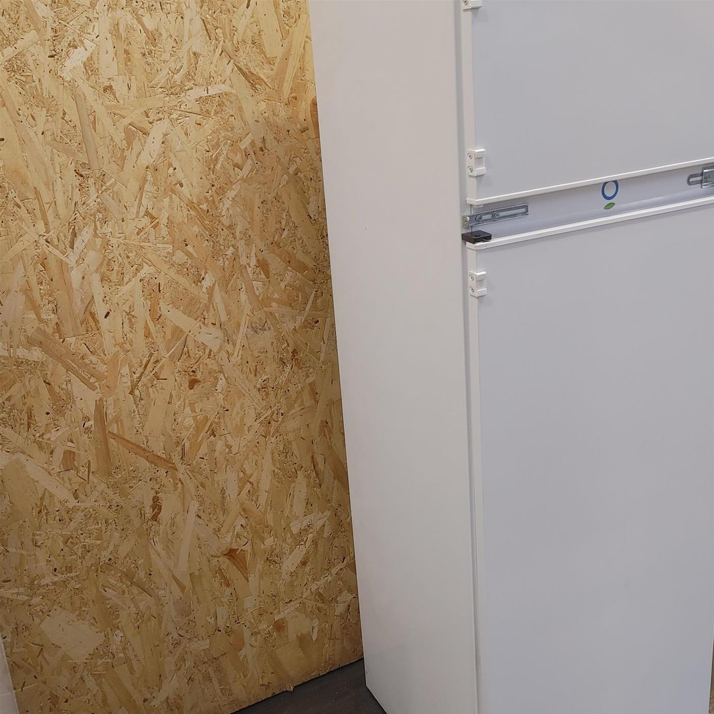 HOOVER Frigorifero da incasso Doppia Porta Capacità 242 Litri Classe energetica F