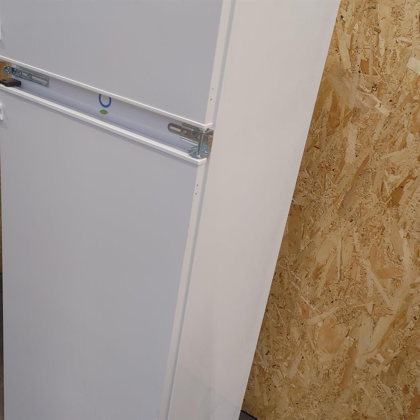 HOOVER Frigorifero da incasso Doppia Porta Capacità 242 Litri Classe energetica F