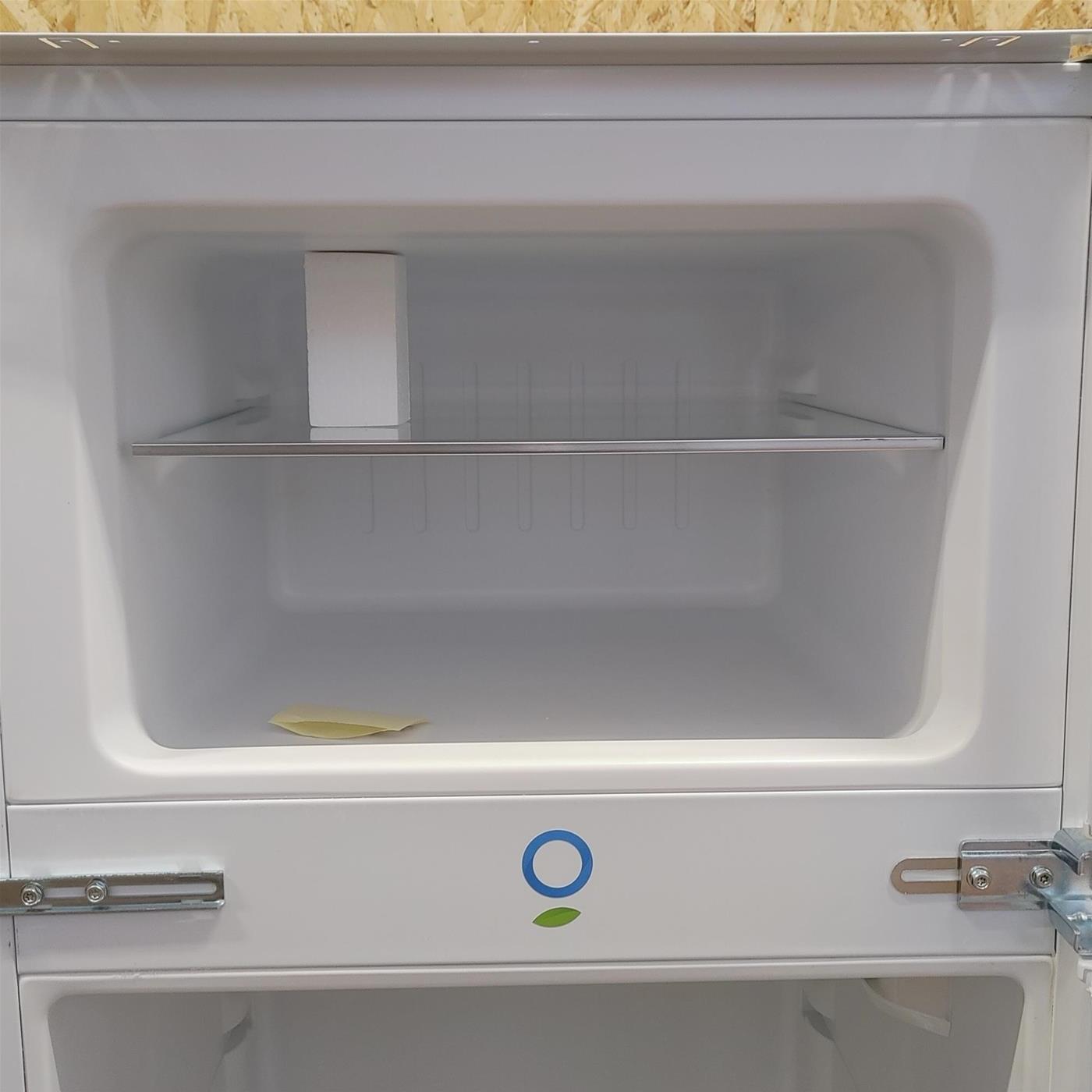 HOOVER Frigorifero da incasso Doppia Porta Capacità 242 Litri Classe energetica F