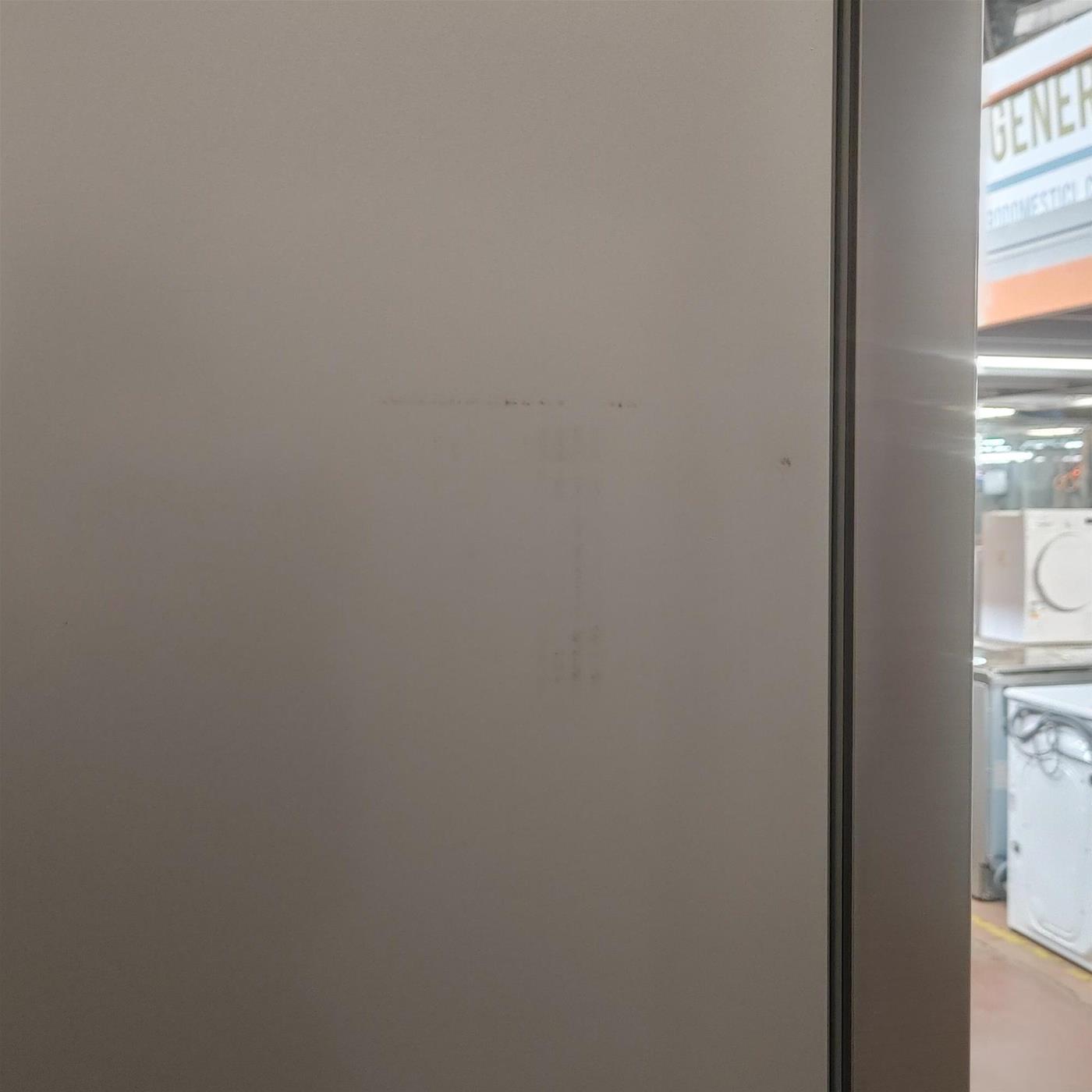 Frigorifero Hoover H-FRIDGE 700 HOCE7620CX Libera installazione 377 L C Alluminio