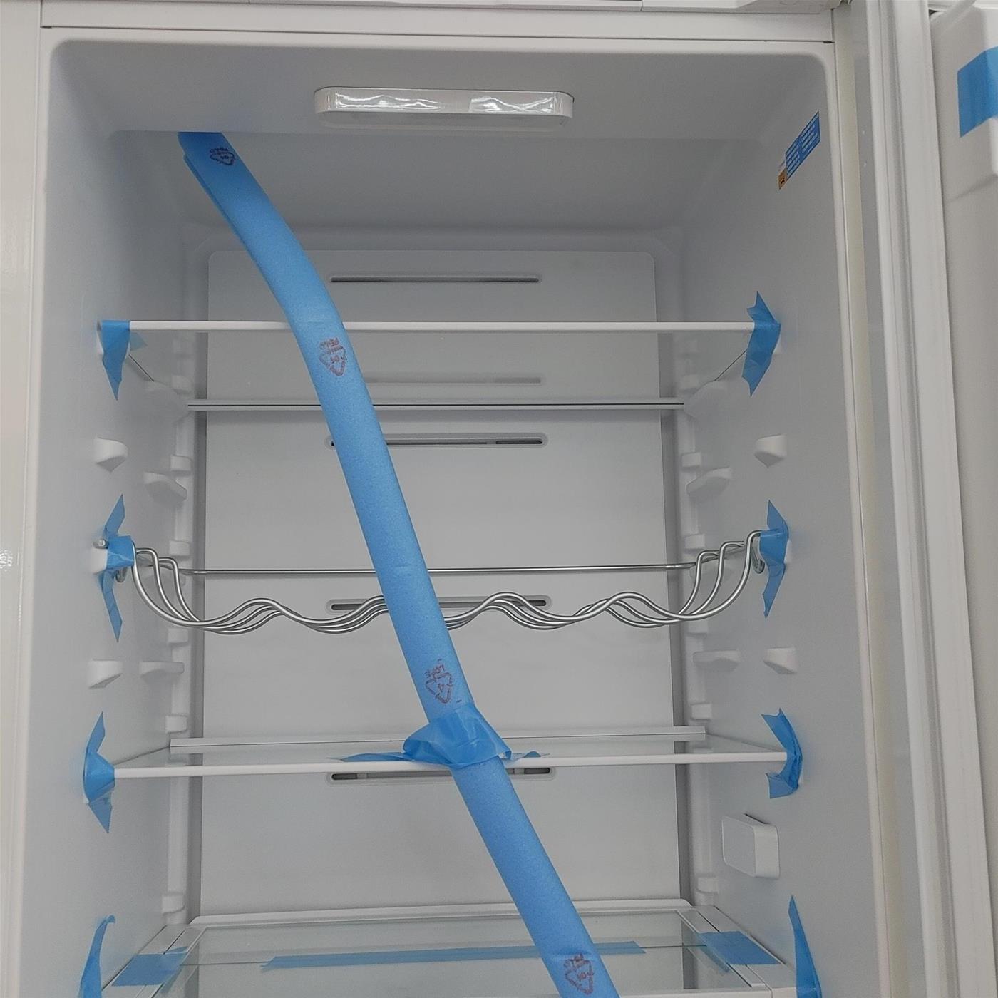 Indesit INC20 T332 frigorifero con congelatore Da incasso 280 L E Bianco