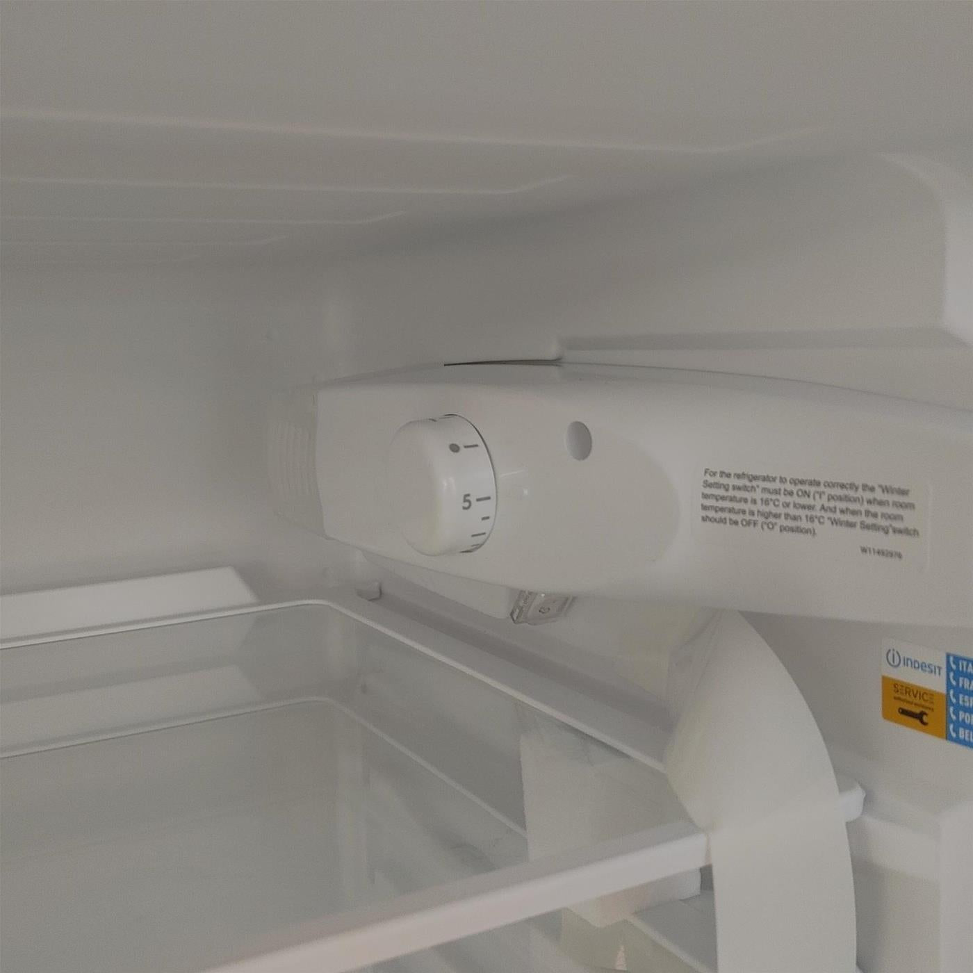 Frigorifero combinato Indesit NCAA 55 NX 228 L