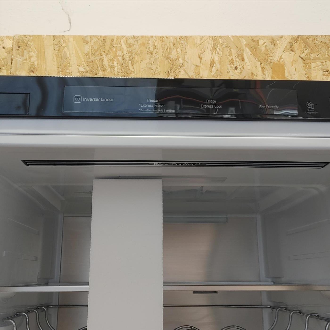 LG GBB72MCVBN frigorifero con congelatore Libera installazione 384 L B Nero, Metallico, Total No Frost