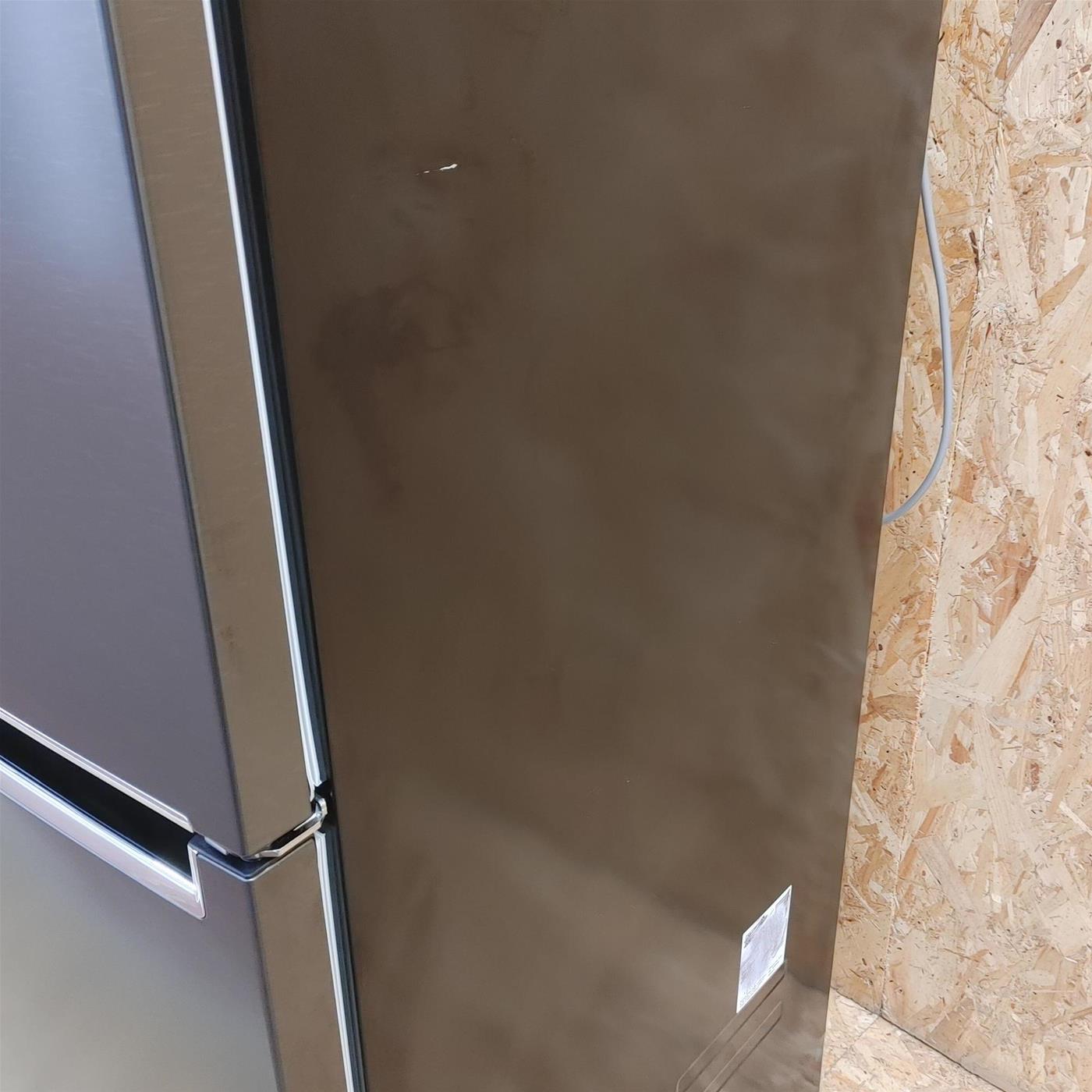 LG GBB72MCVGN Frigorifero combinato, Classe D, 384L, Wine Rack, No frost, Nero