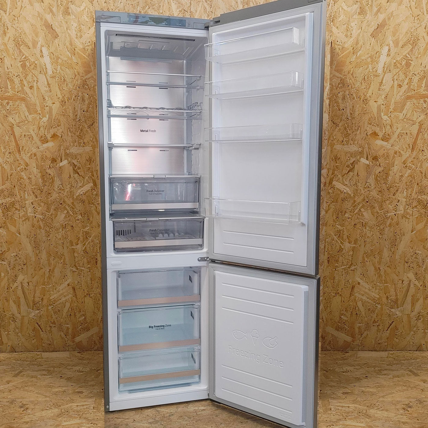 LG Frigorifero Combinato GBB72SAVCN1 Classe C Capacità 384 litri Total No Frost, Metal Fresh