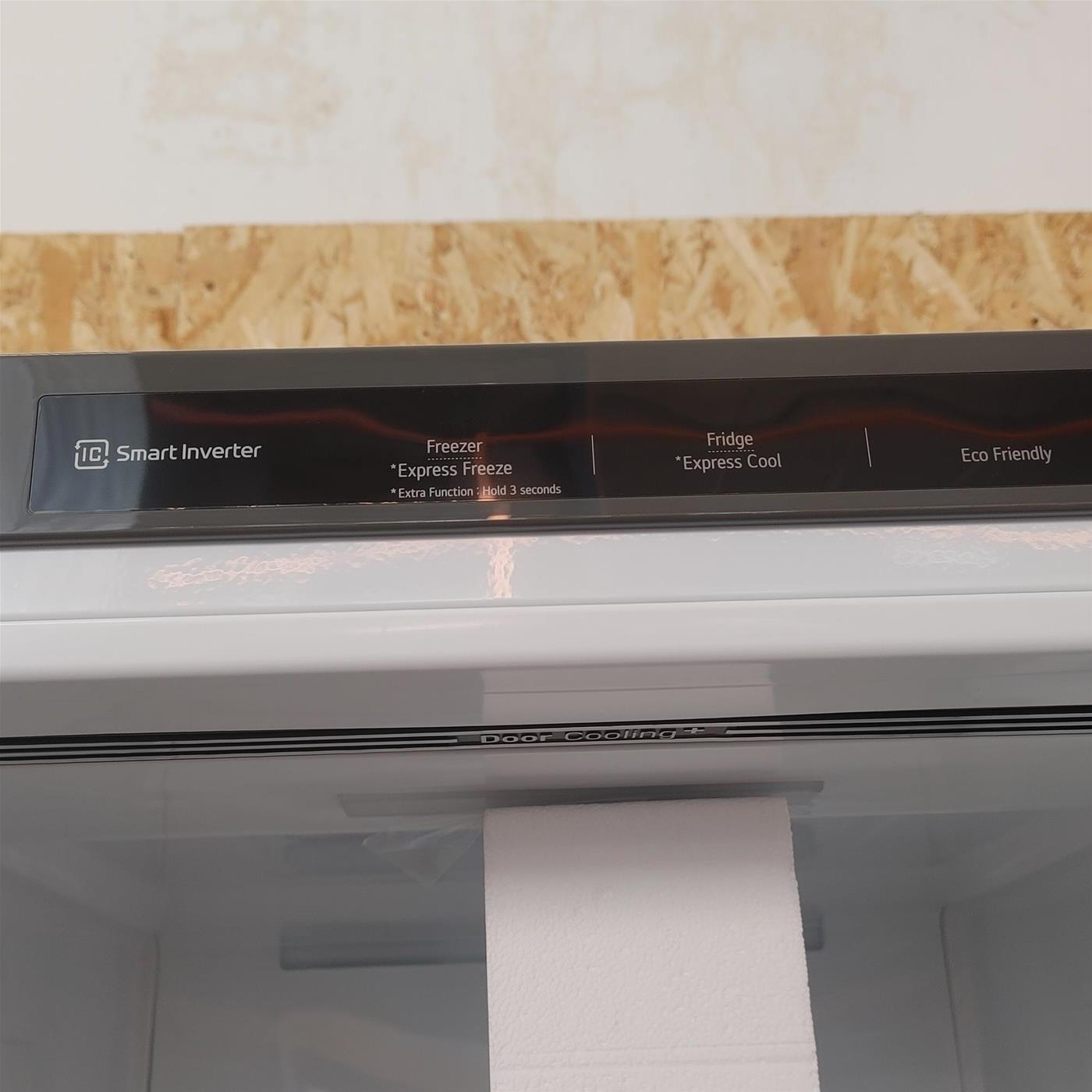 LG GBP62DSNCN1.ADSQE frigorifero con congelatore Libera installazione 384 LC Grafite