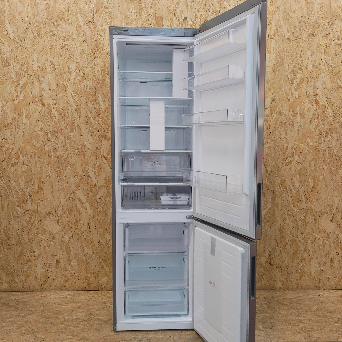 LG GBP62PZNBC frigorifero con congelatore Libera installazione 384 L B Acciaio inossidabile