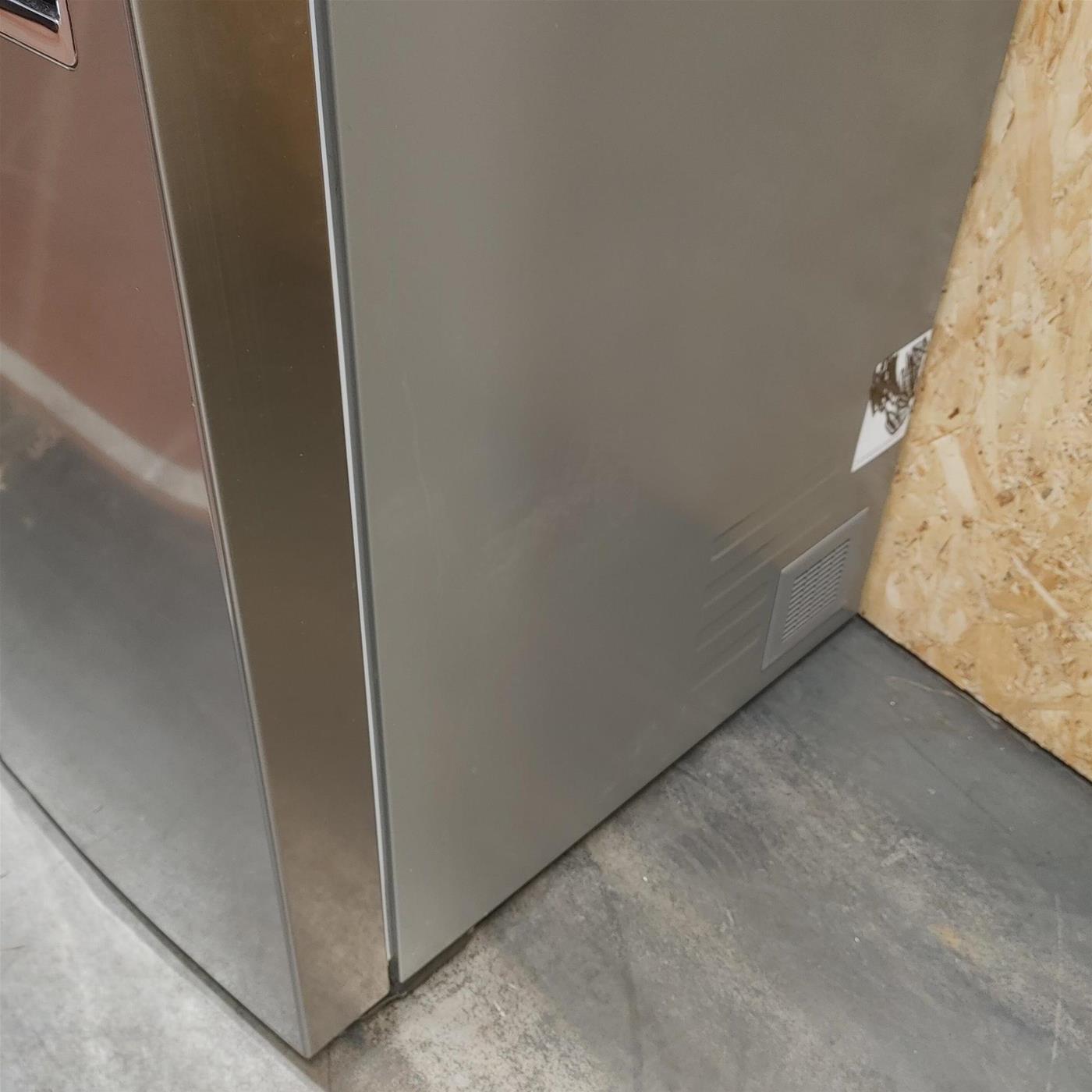 Frigorifero side by side LG GML844PZKZ Libera Installazione 428 LE Silver