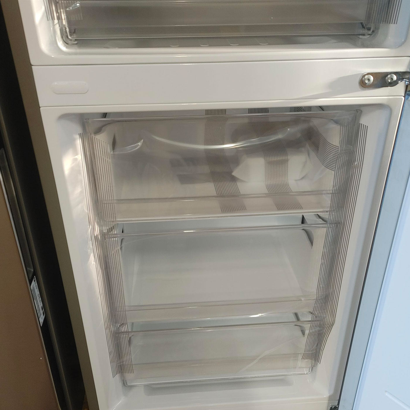 LG GBP62DSNCN1.ADSQE frigorifero con congelatore Libera installazione 384 L C Grafite