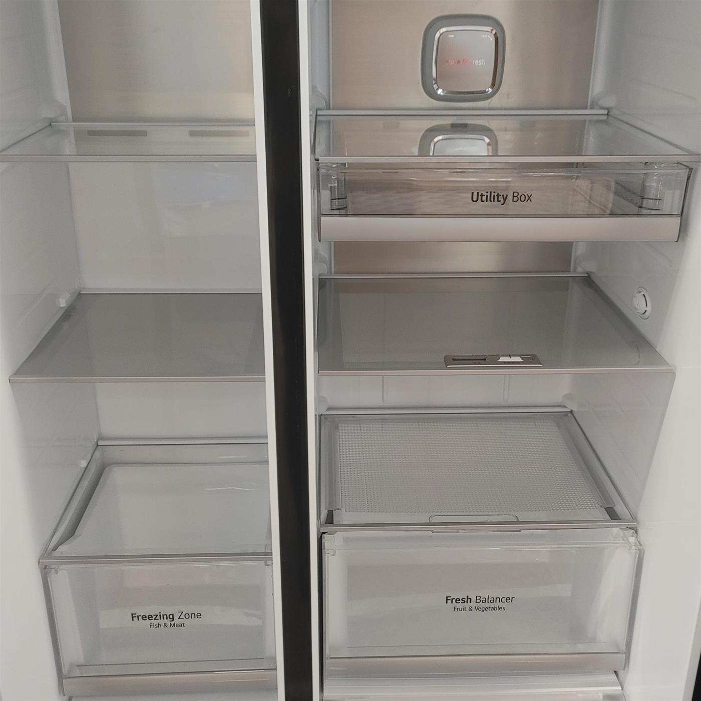 LG GSX960MCCZ frigorifero side-by-side Libera installazione 601 L F Nero