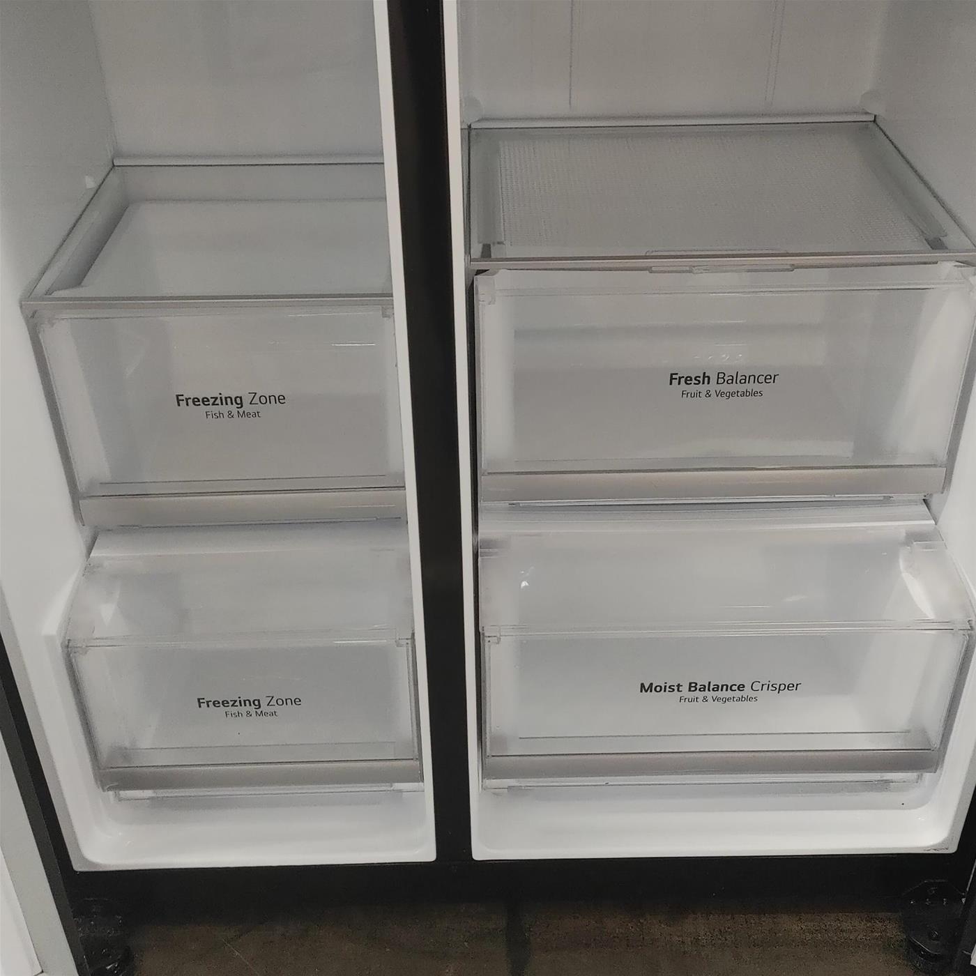 LG GSX960MCCZ frigorifero side-by-side Libera installazione 601 L F Nero