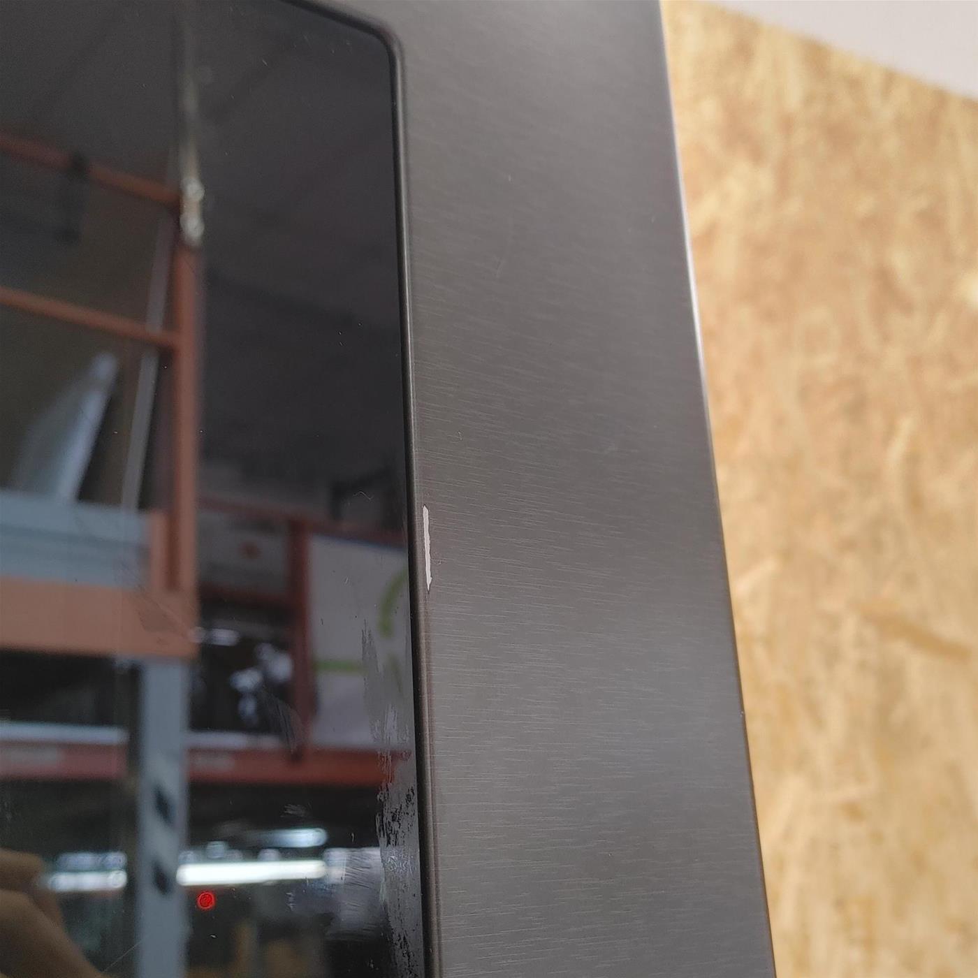 LG GSX960MCCZ frigorifero side-by-side Libera installazione 601 L F Nero