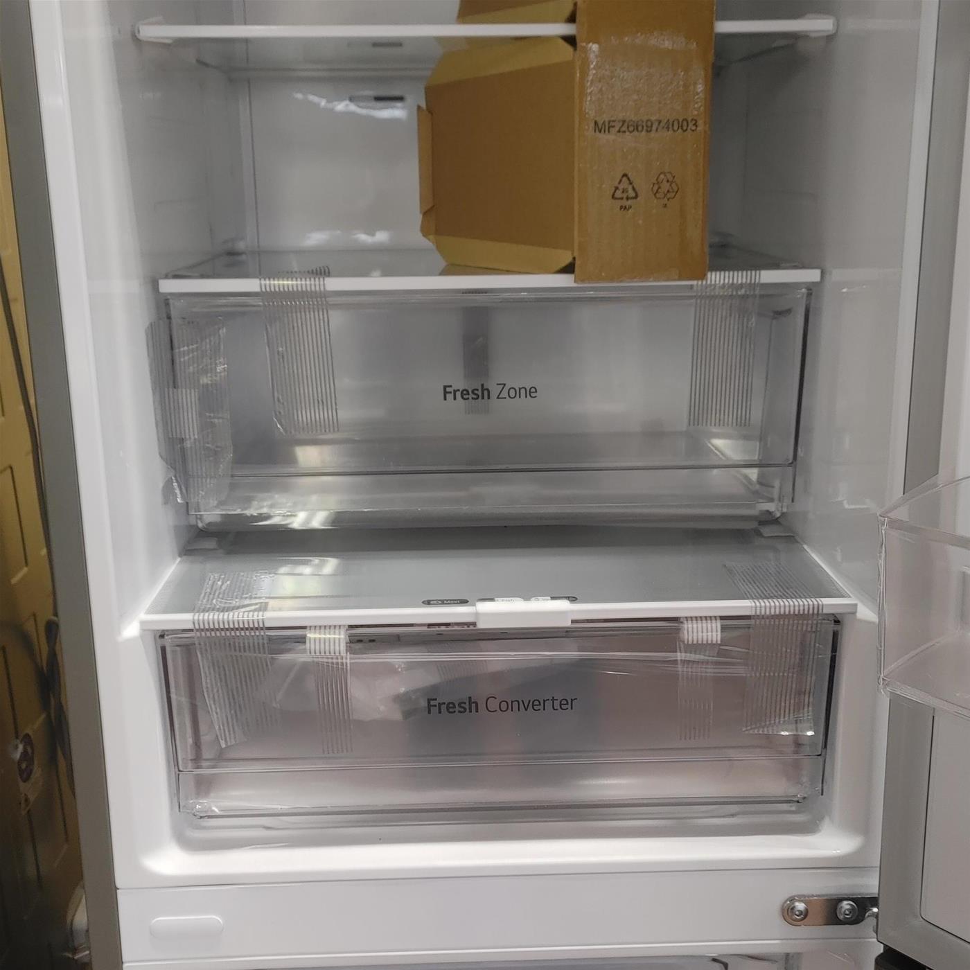 LG GBP62DSNCN1.ADSQE frigorifero con congelatore Libera installazione 384 L C Grafite