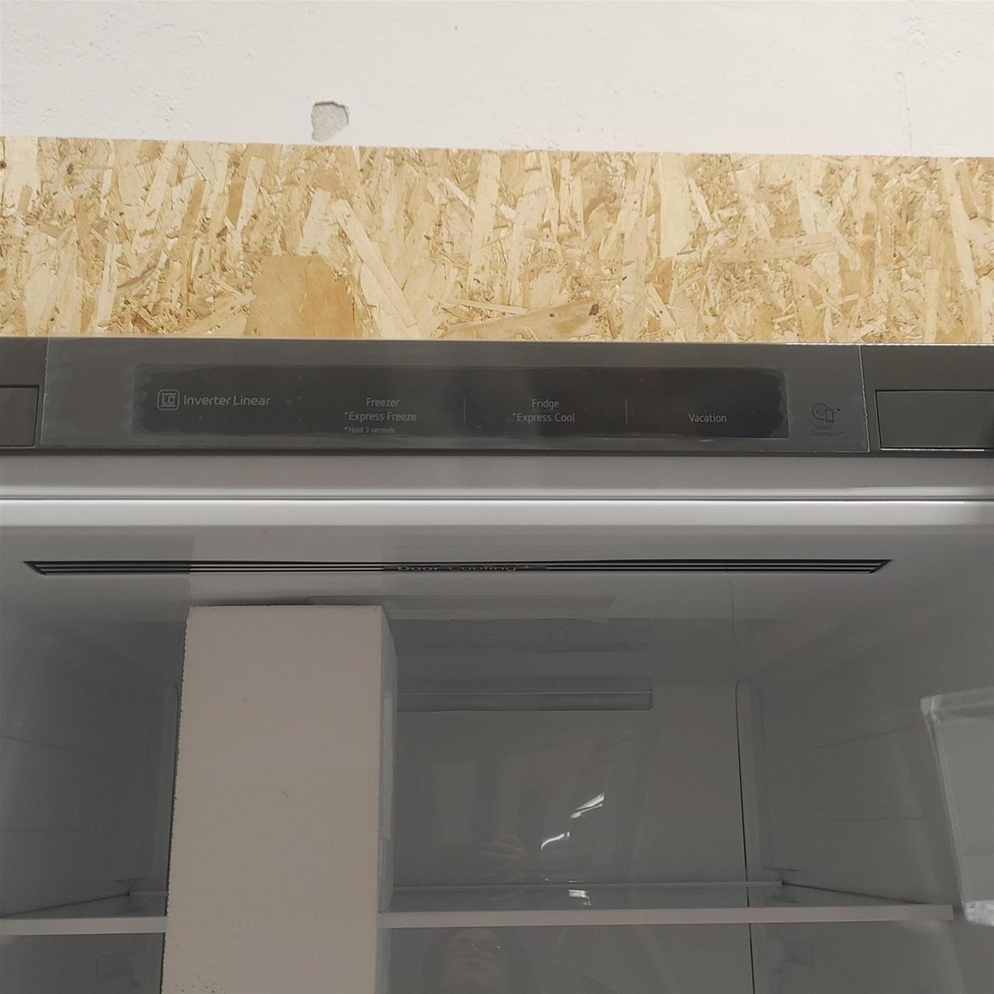 LG GBP62PZNAC.APZQEUR frigorifero con congelatore Libera installazione 384 LA Acciaio inox