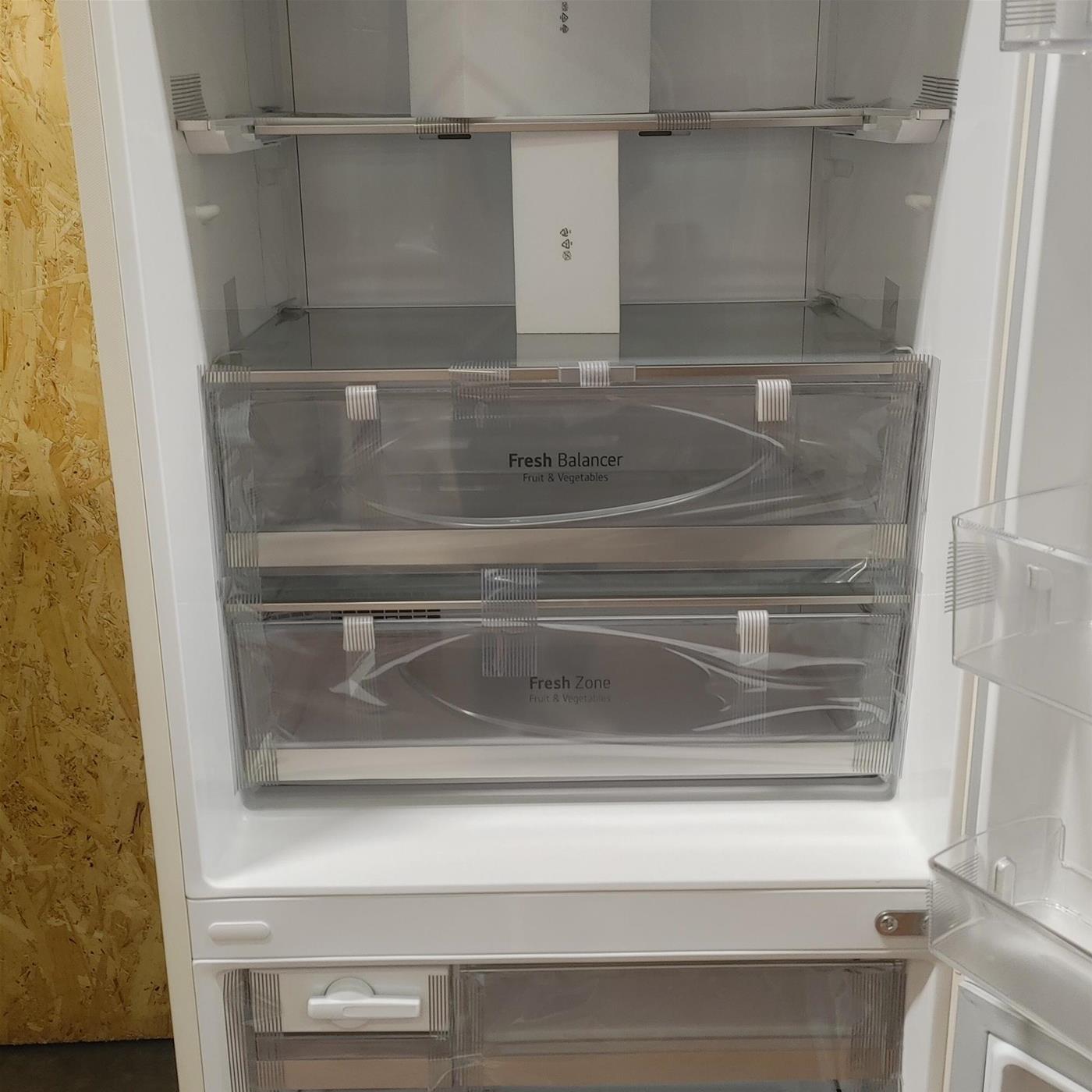 LG GBB567SECMN frigorifero con congelatore Libera installazione 462 LE Sabbia