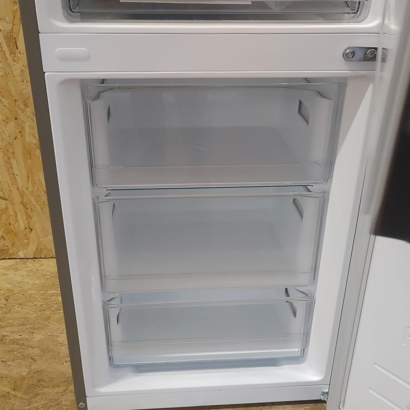 LG GBP62PZNAC.APZQEUR frigorifero con congelatore Libera installazione 384 LA Acciaio inox