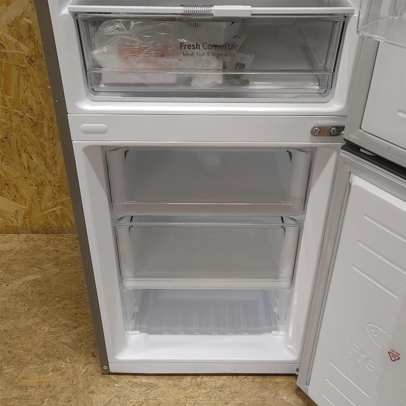 LG GBP62PZNAC.APZQEUR frigorifero con congelatore Libera installazione 384 LA Acciaio inox