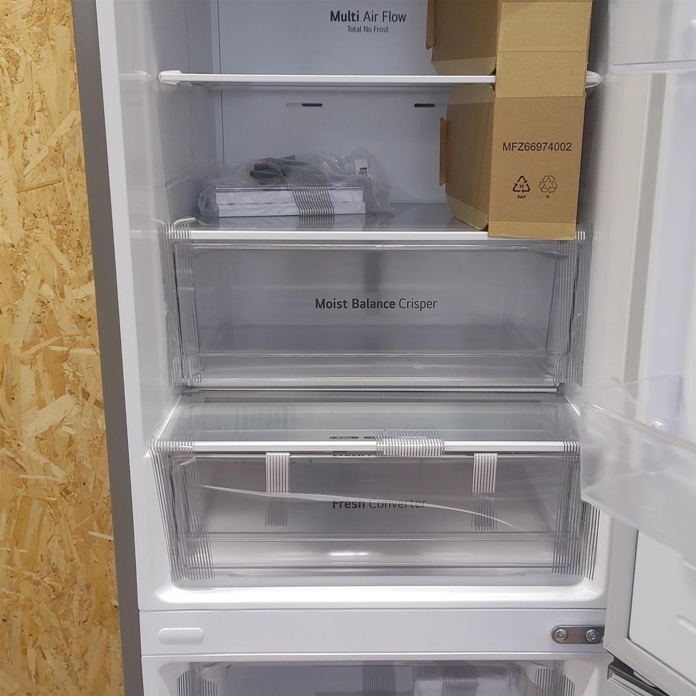 LG GBP62PZNAC.APZQEUR frigorifero con congelatore Libera installazione 384 LA Acciaio inox