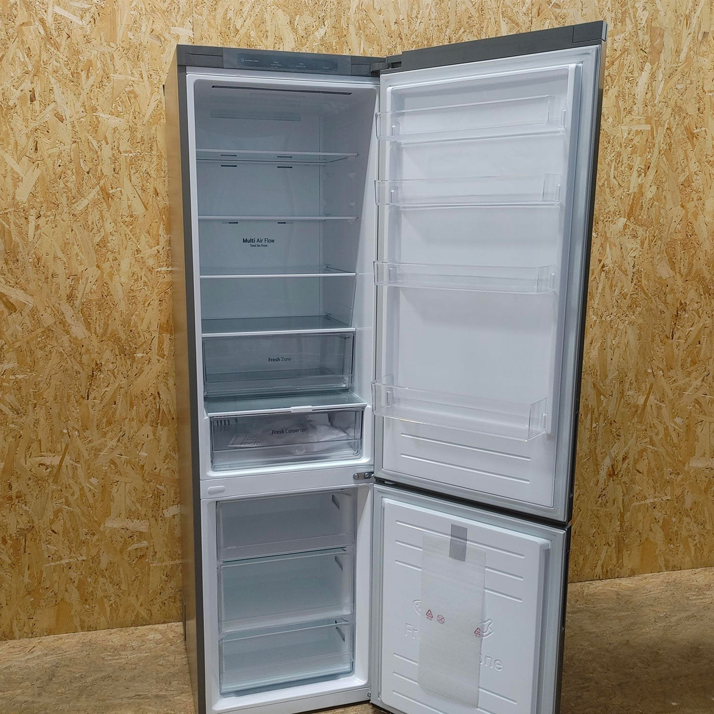 LG GBP62PZNAC.APZQEUR frigorifero con congelatore Libera installazione 384 LA Acciaio inox