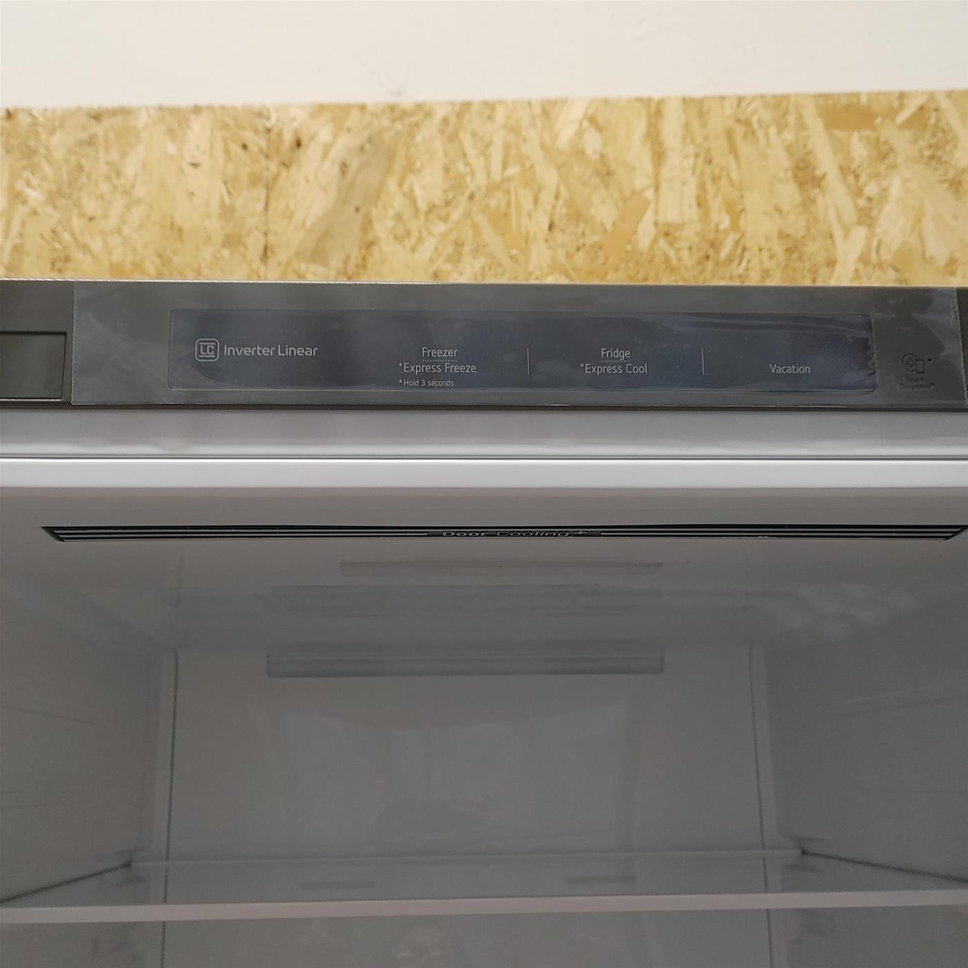 LG GBP62PZNAC.APZQEUR frigorifero con congelatore Libera installazione 384 LA Acciaio inox