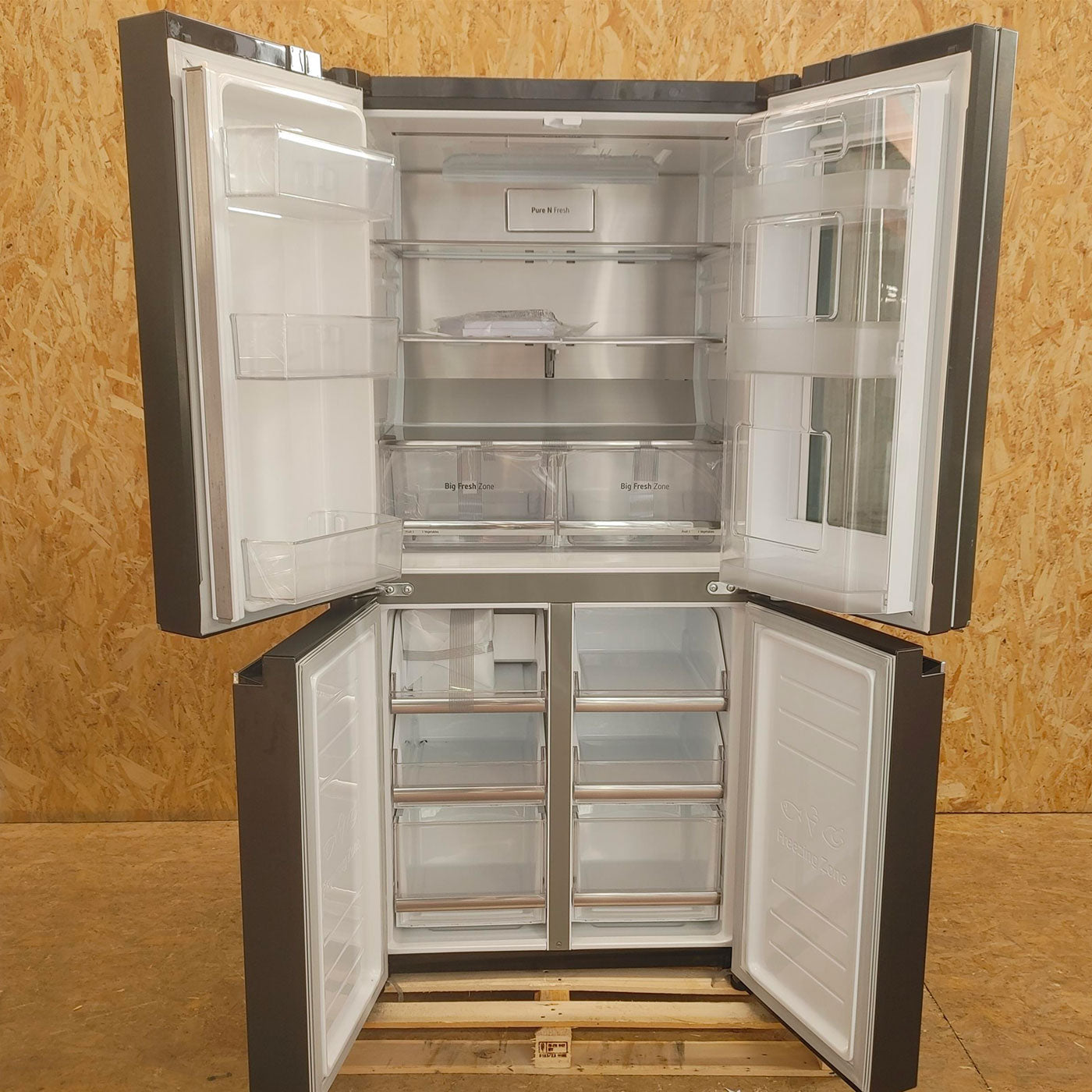 Frigorifero side-by-side LG InstaView GMQ844MC5E Libera installazione 530 LE Nero