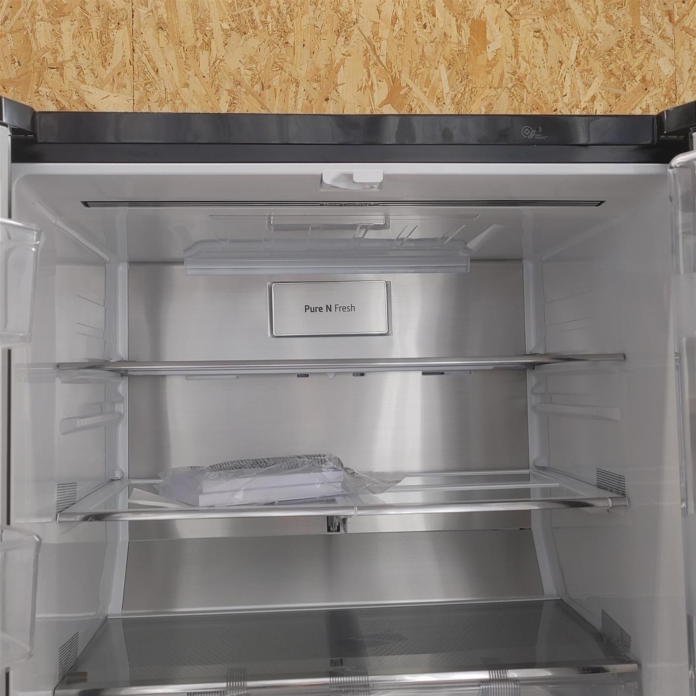 Frigorifero side-by-side LG InstaView GMQ844MC5E Libera installazione 530 LE Nero