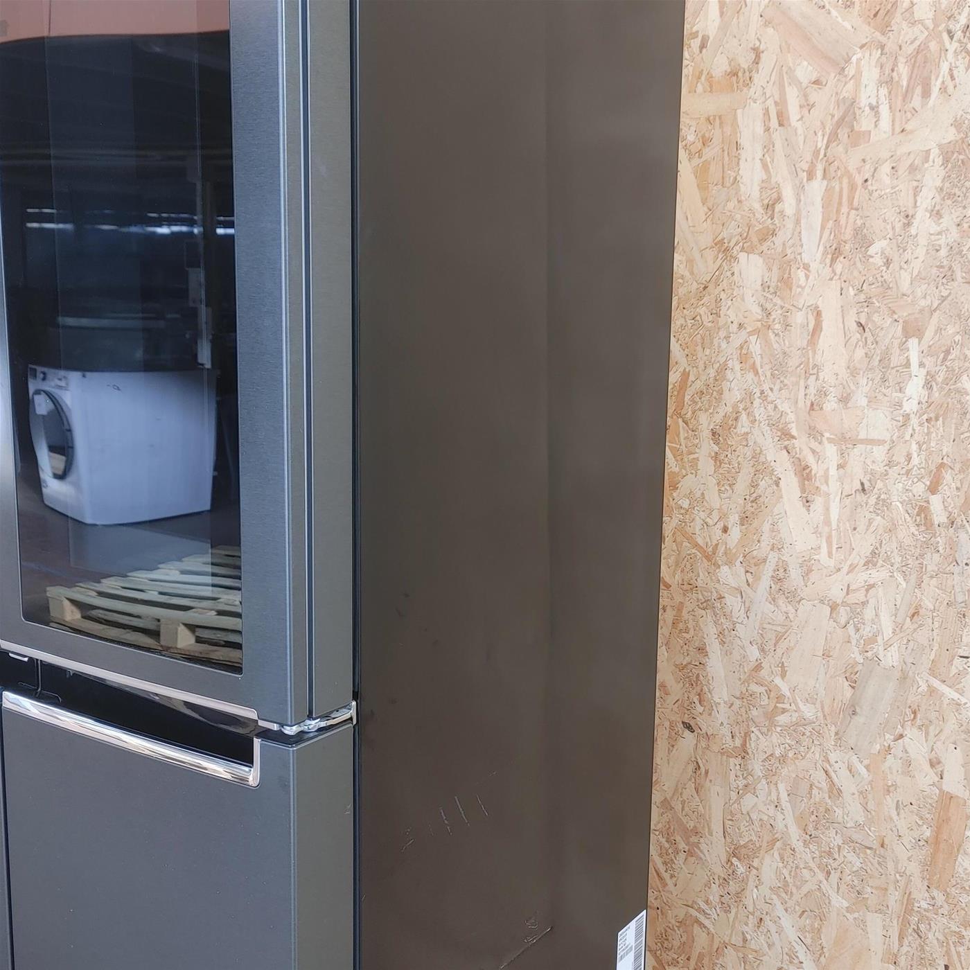 Frigorifero side-by-side LG InstaView GMQ844MC5E Libera installazione 530 LE Nero