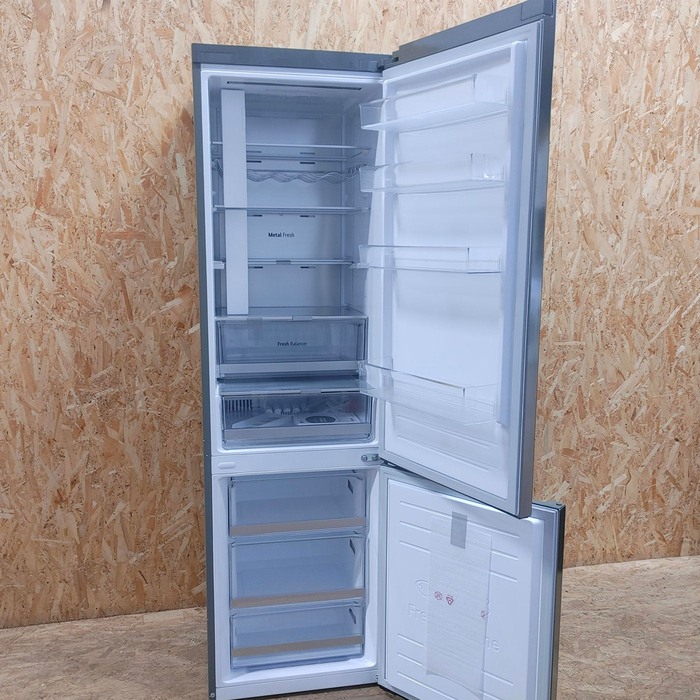 LG GBB72PZUGN.APZQEUR frigorifero con congelatore Libera installazione 384 L D Acciaio inossidabile