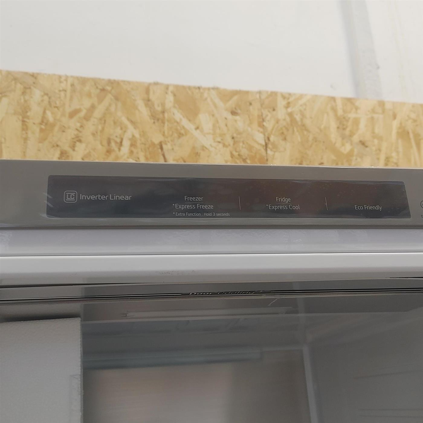 Frigo-congelatore LG GBB92STBAP Libera installazione 384 LA Acciaio inox