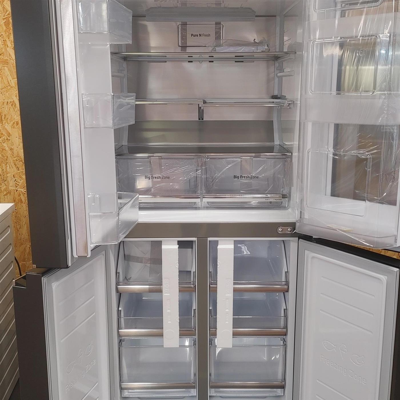 Frigorifero side-by-side LG InstaView GMQ844MC5E Libera installazione 530 LE Nero