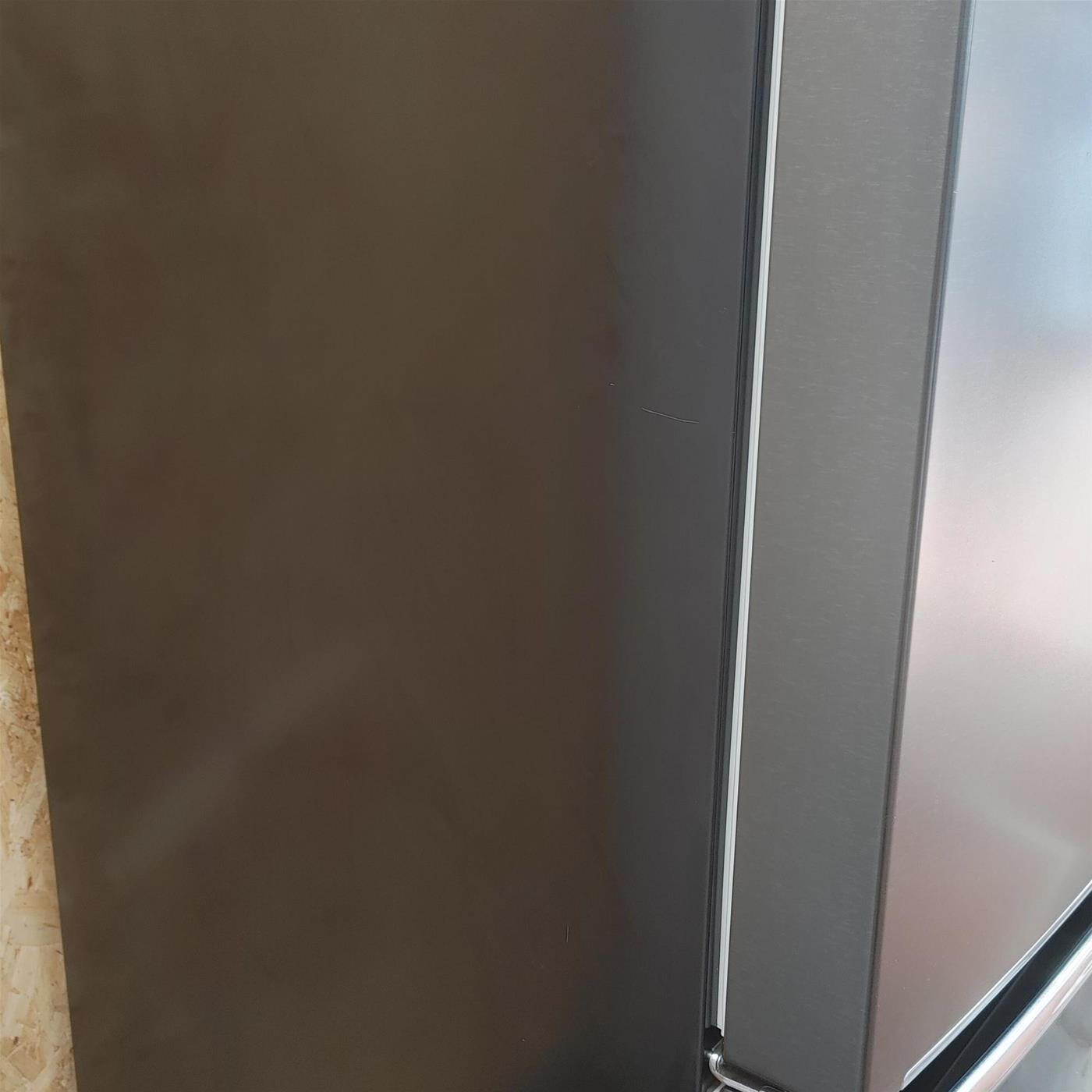 Frigorifero side-by-side LG InstaView GMQ844MC5E Libera installazione 530 LE Nero