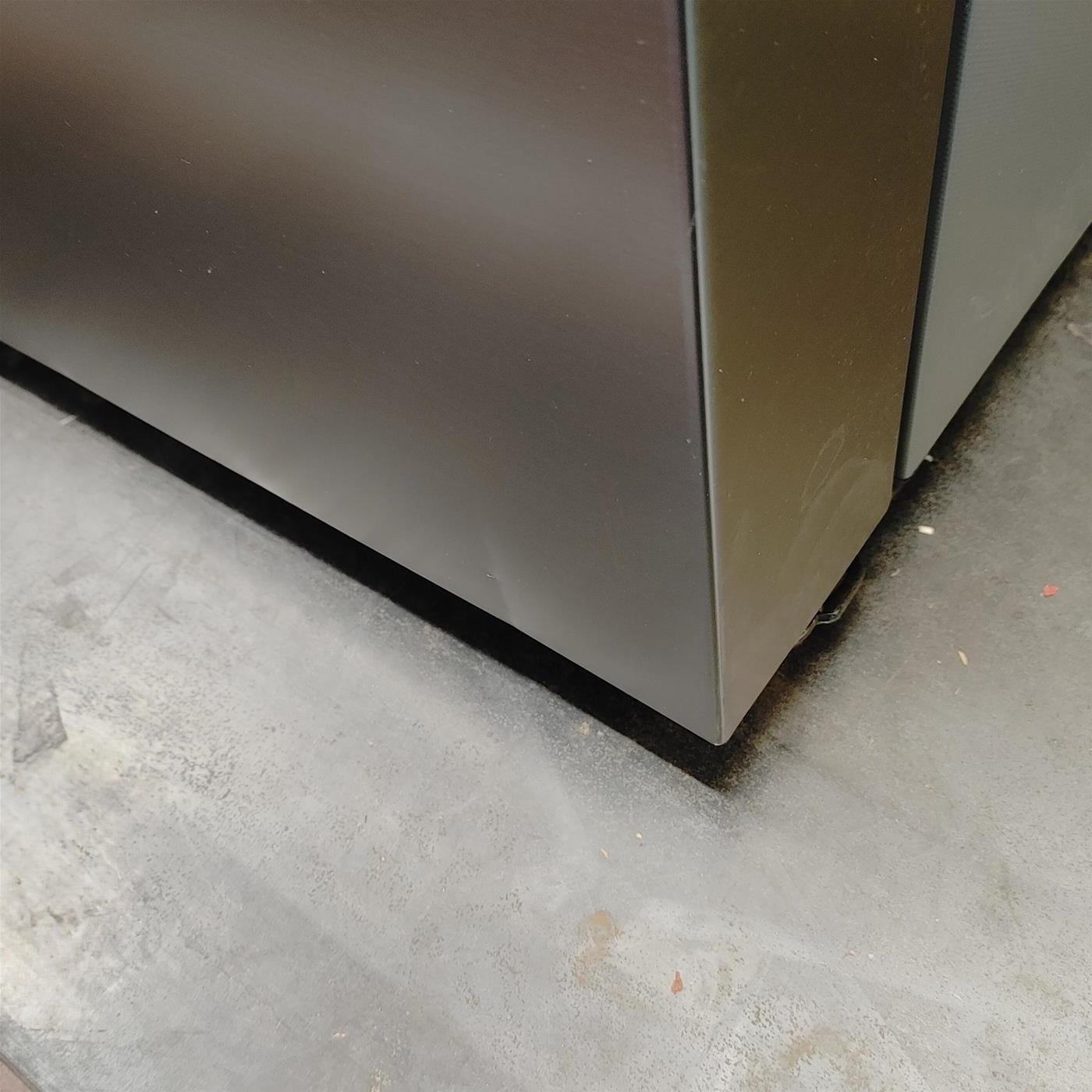 Frigorifero side-by-side LG InstaView GSGV80PYLD Libera installazione 635 LD Silver