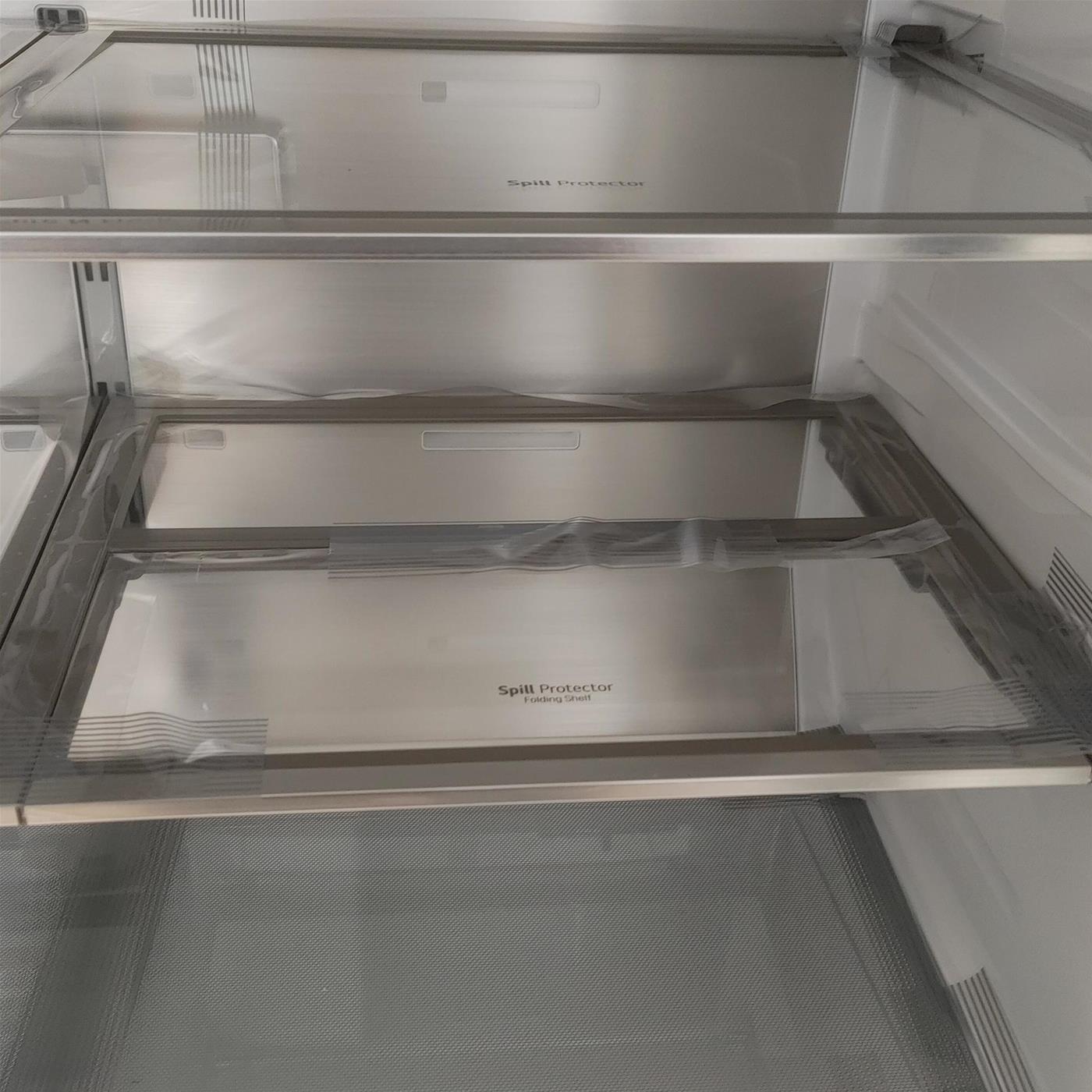 LG GMG960EVJE frigorifero side-by-side Libera installazione 638 LE Nero