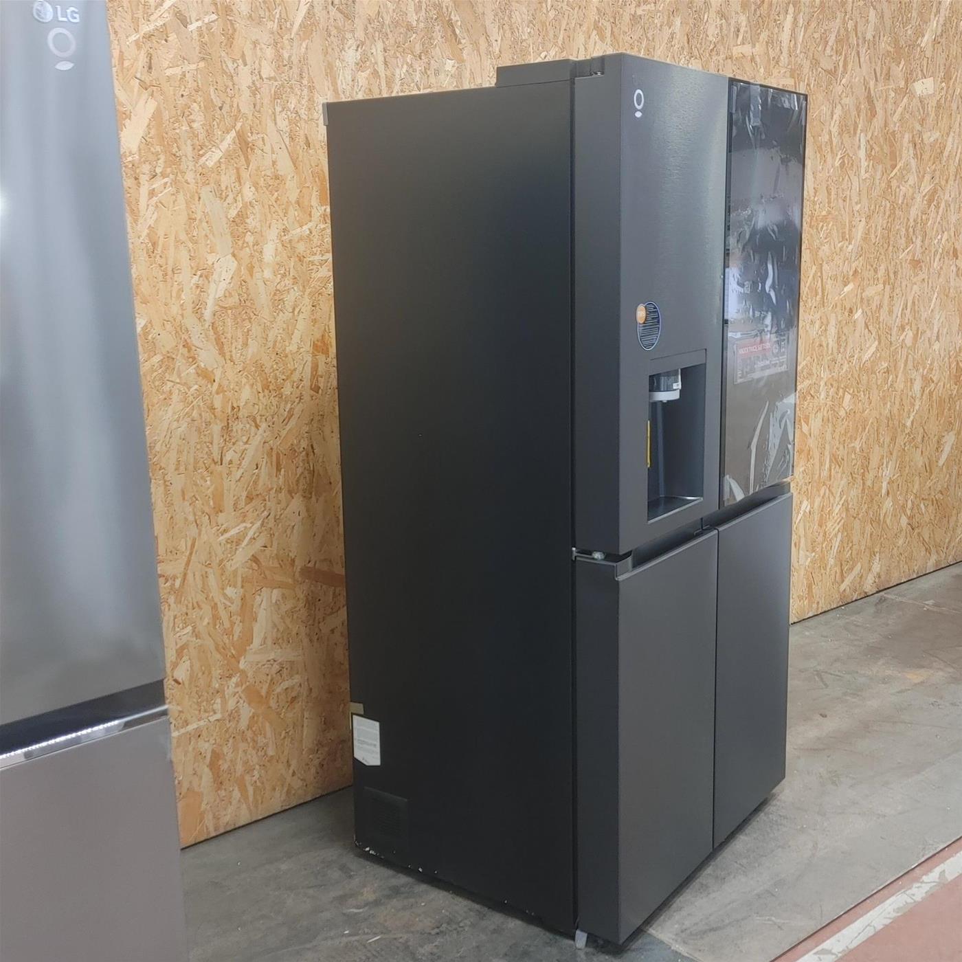 LG GMG960EVJE frigorifero side-by-side Libera installazione 638 LE Nero