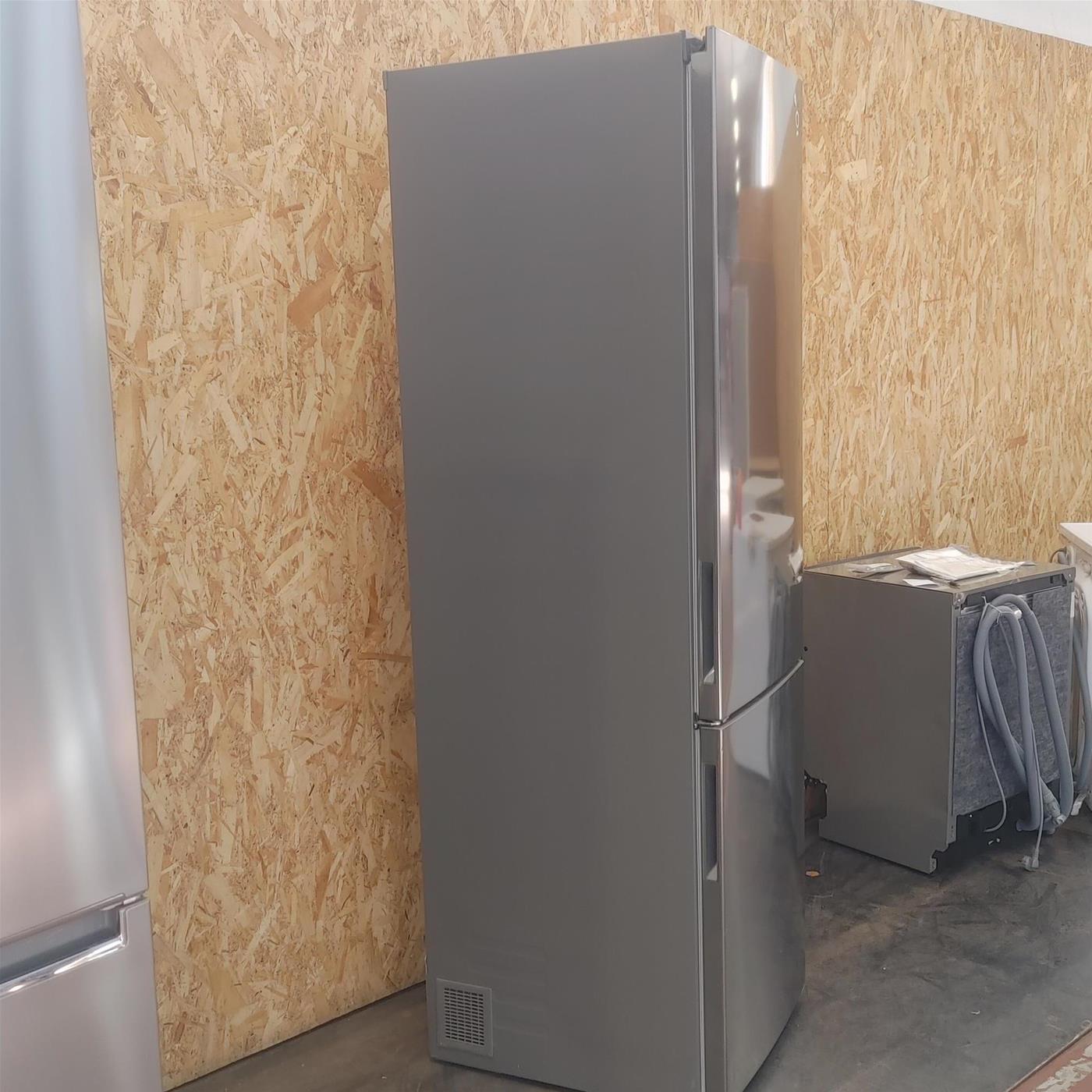 LG GBP62PZNAC Frigorifero combinato, Classe A, 384L, Fresh Converter, No frost, Inox