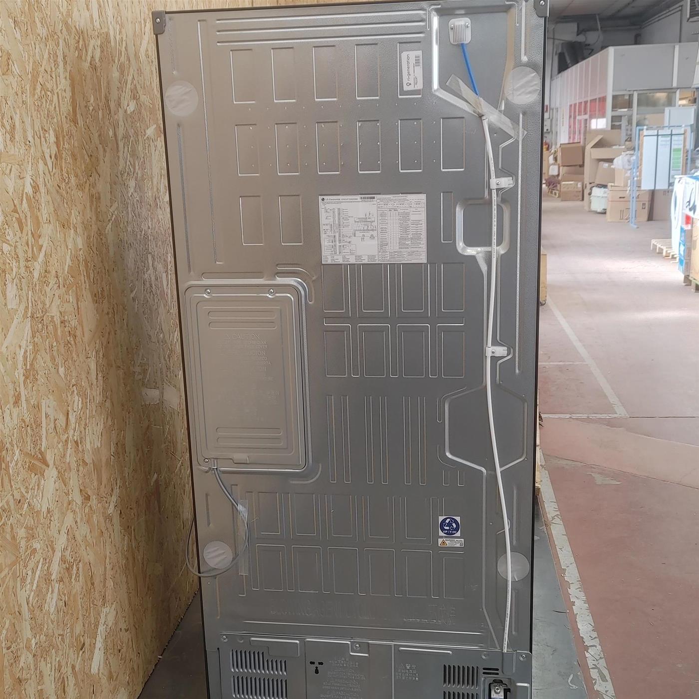 Frigo-congelatore multiporta sottile LG InstaView™ Door-in-Door™ GMX844MC6F