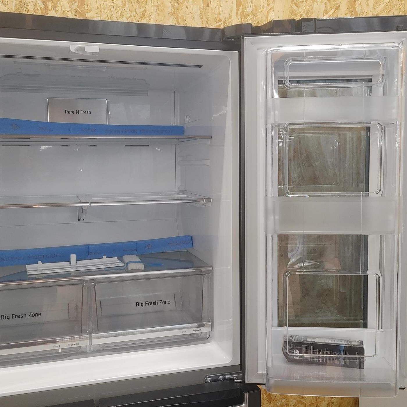 Frigorifero LG InstaView GMX844MCKV Side-by-side 423 L