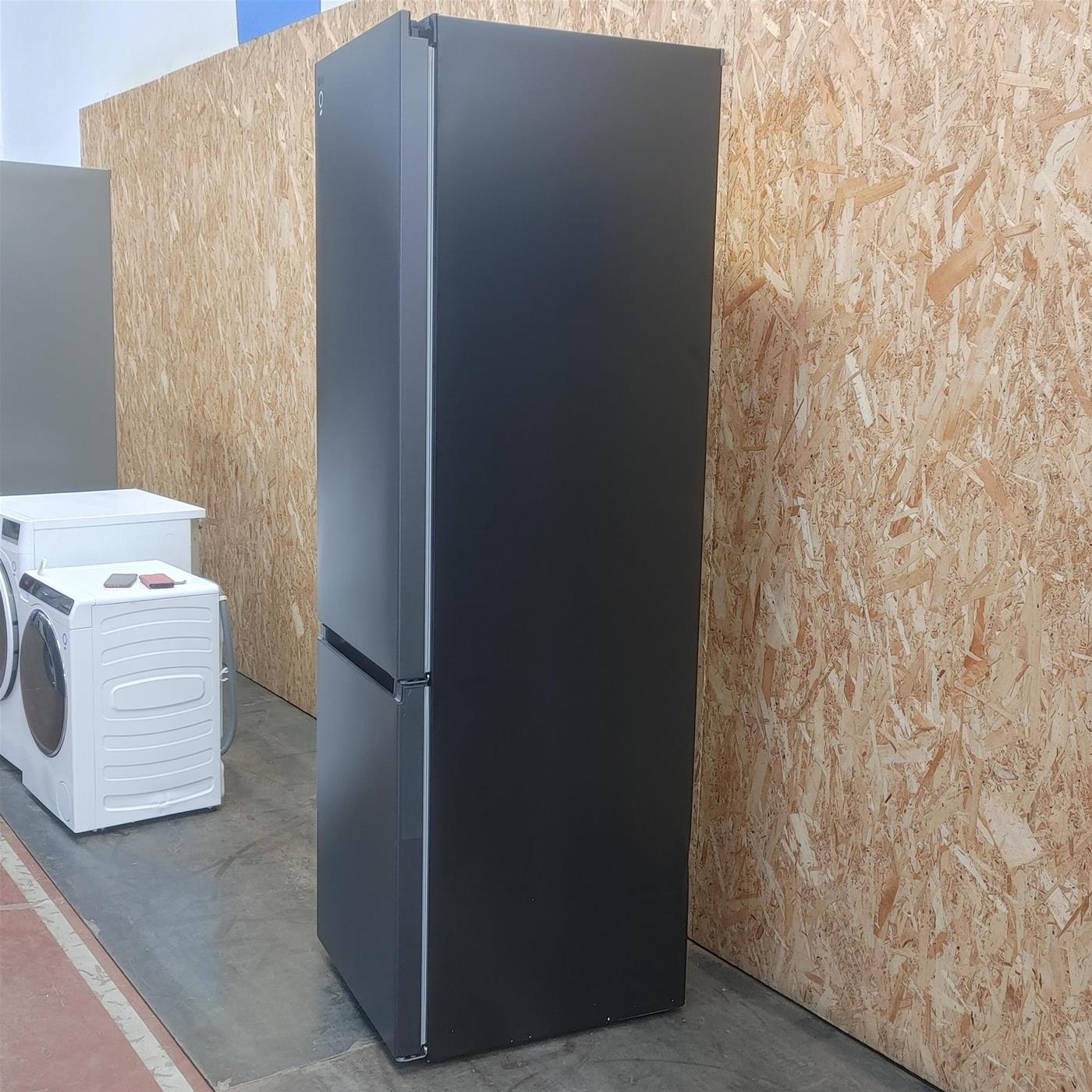 LG GBV7280DEV.AEVQEUR frigorifero-congelatore Libera installazione 387 LD Nero