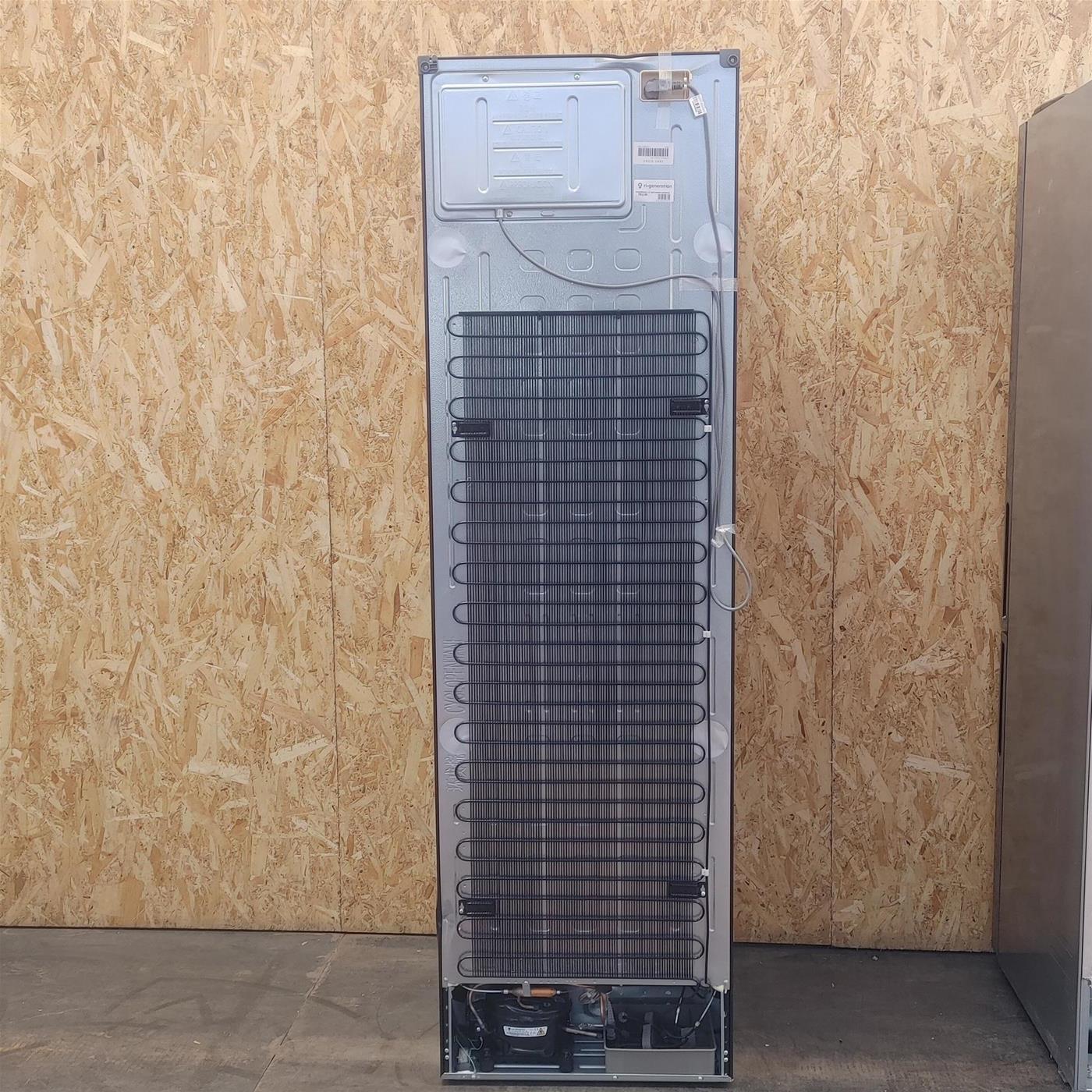 LG GBV7280DEV.AEVQEUR frigorifero-congelatore Libera installazione 387 LD Nero