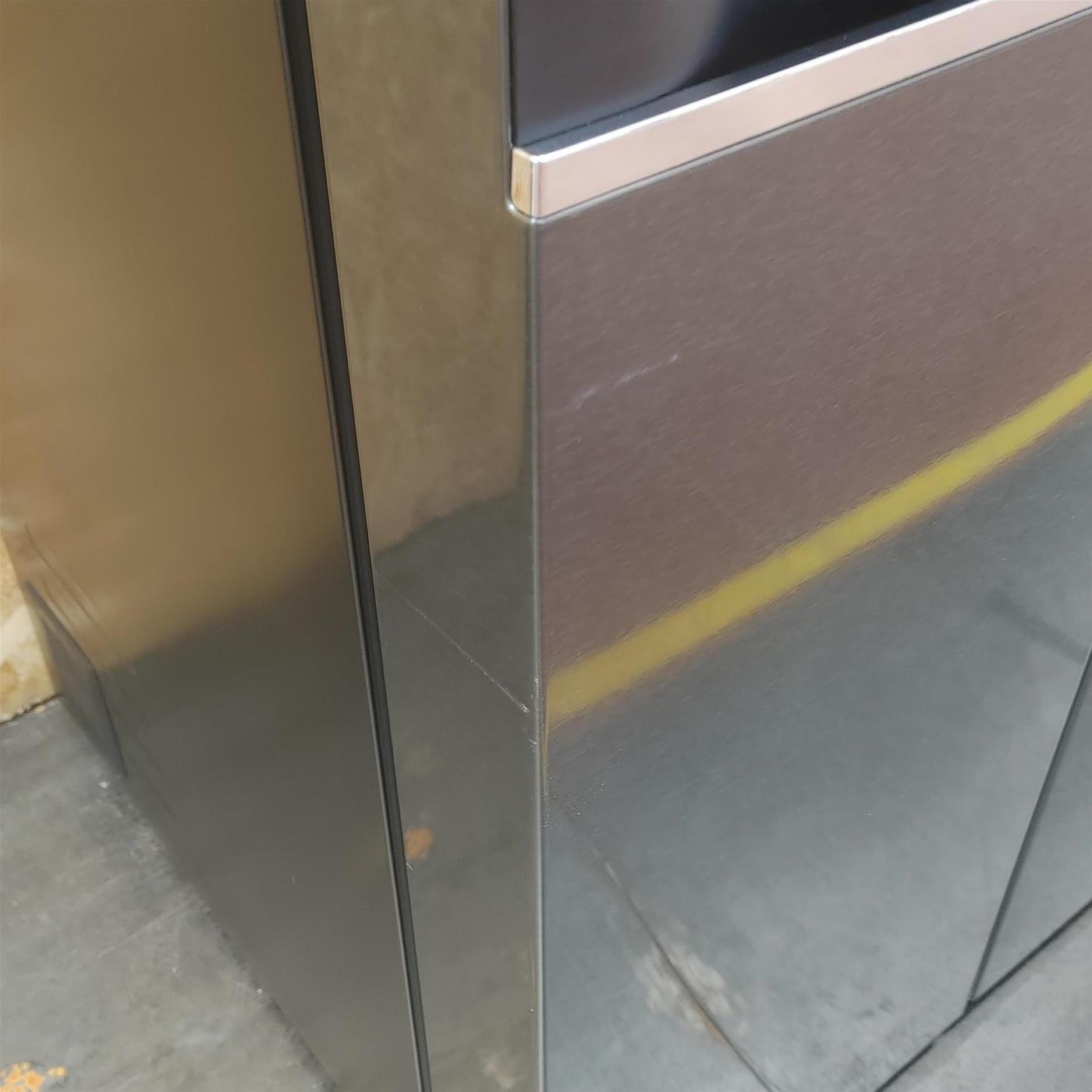 Frigorifero LG GSLV71MCTD side by side