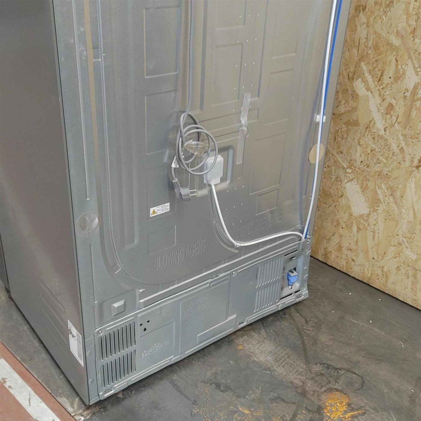 LG GSL481PZXZ frigorifero side-by-side Libera installazione 601 L F Acciaio inox