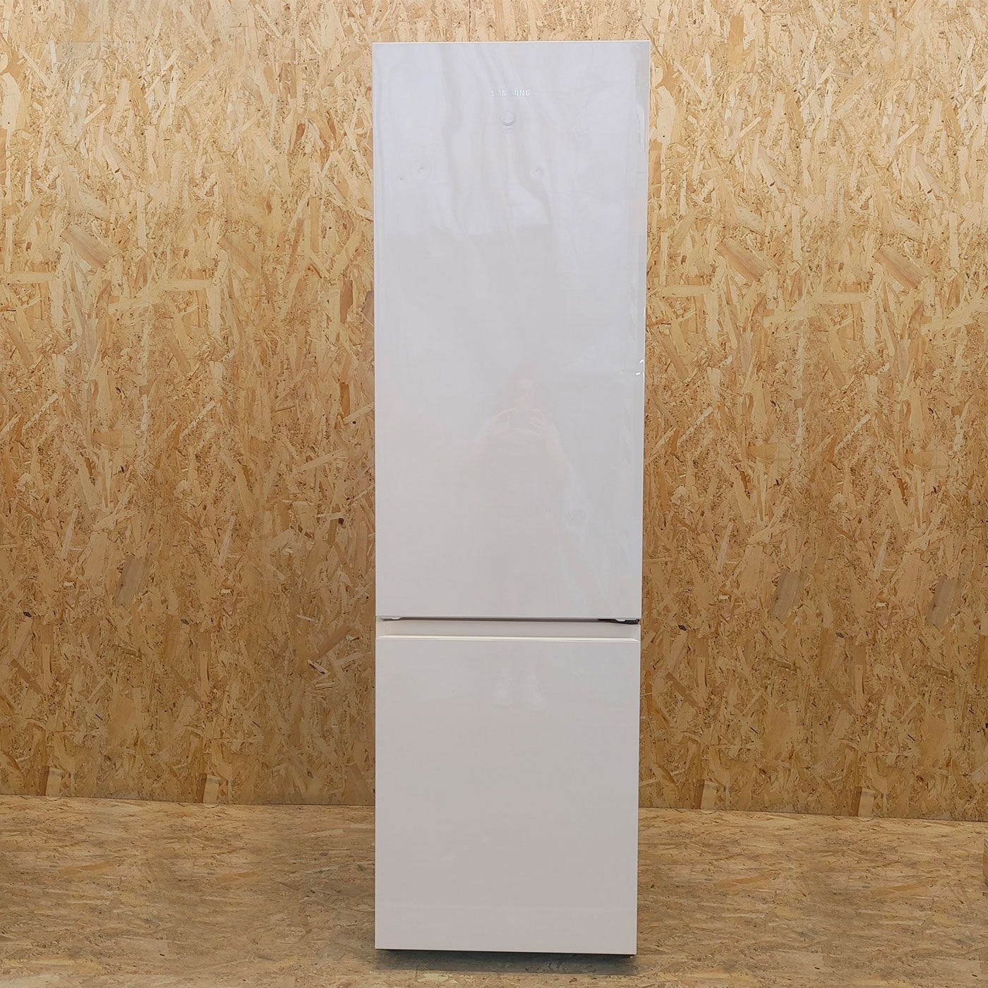 Samsung RB38T603DEL Total No Frost, frigorifero con congelatore Libera installazione 385 L D Beige