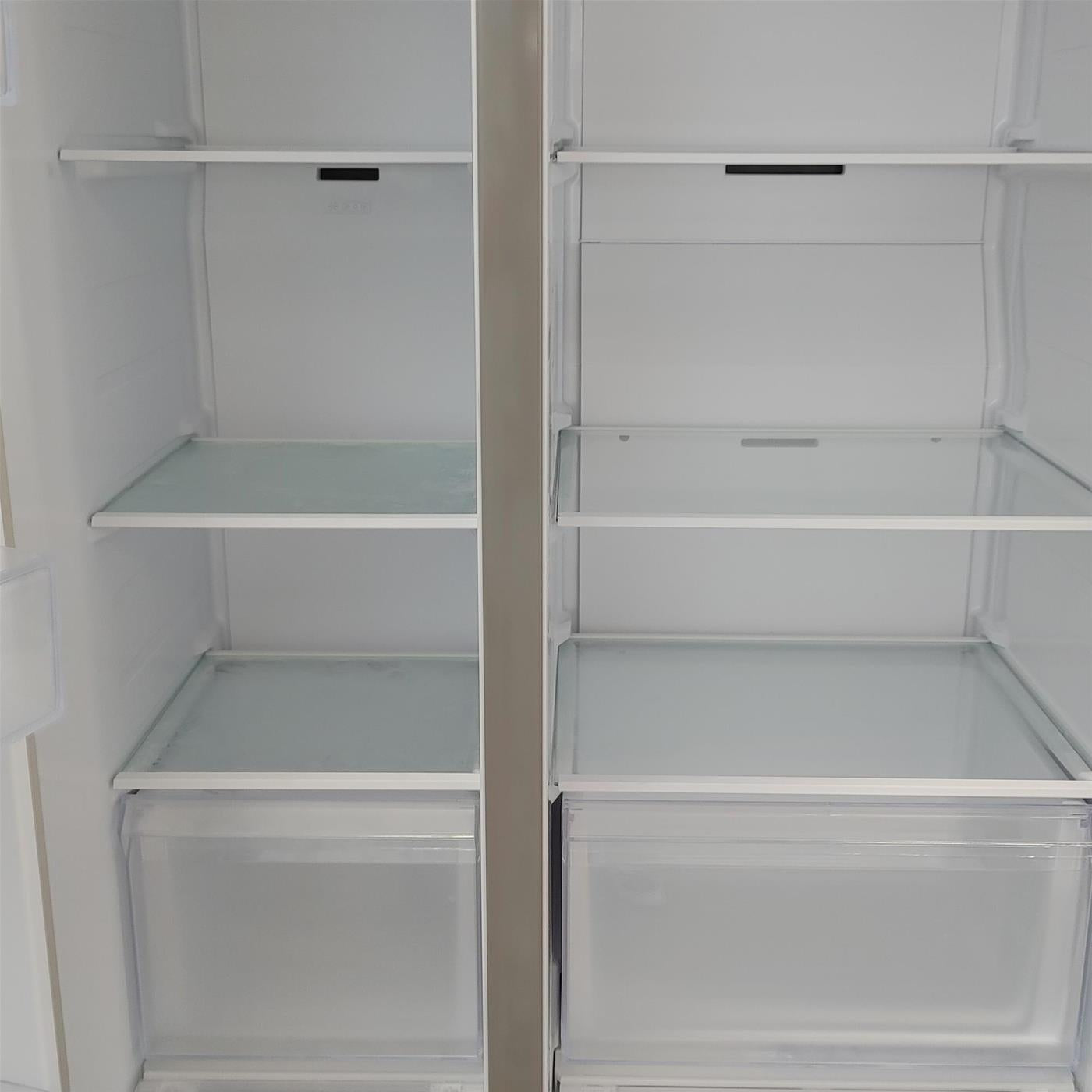 Samsung Frigorifero Side by Side Serie 8000 RS66A8101SL/EF